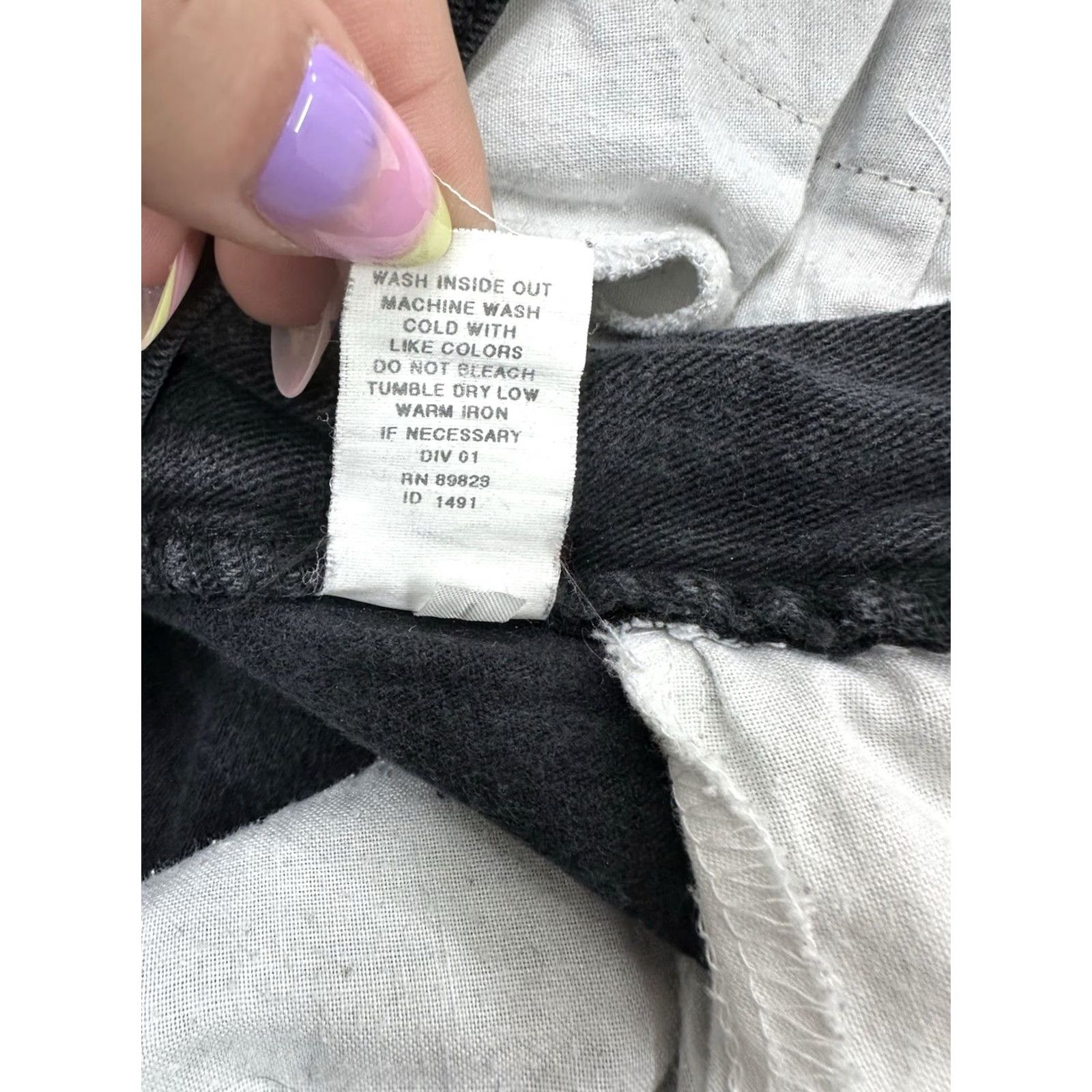 Gloria Vanderbilt Gloria Vanderbilt Jeans Size 14 Short Black Denim Women’s Jeans 5-Pocket Stretch Regular Rise High Waist Cotton Spandex Denim Pants Size 36" / US 14 / IT 50 - 5 Thumbnail