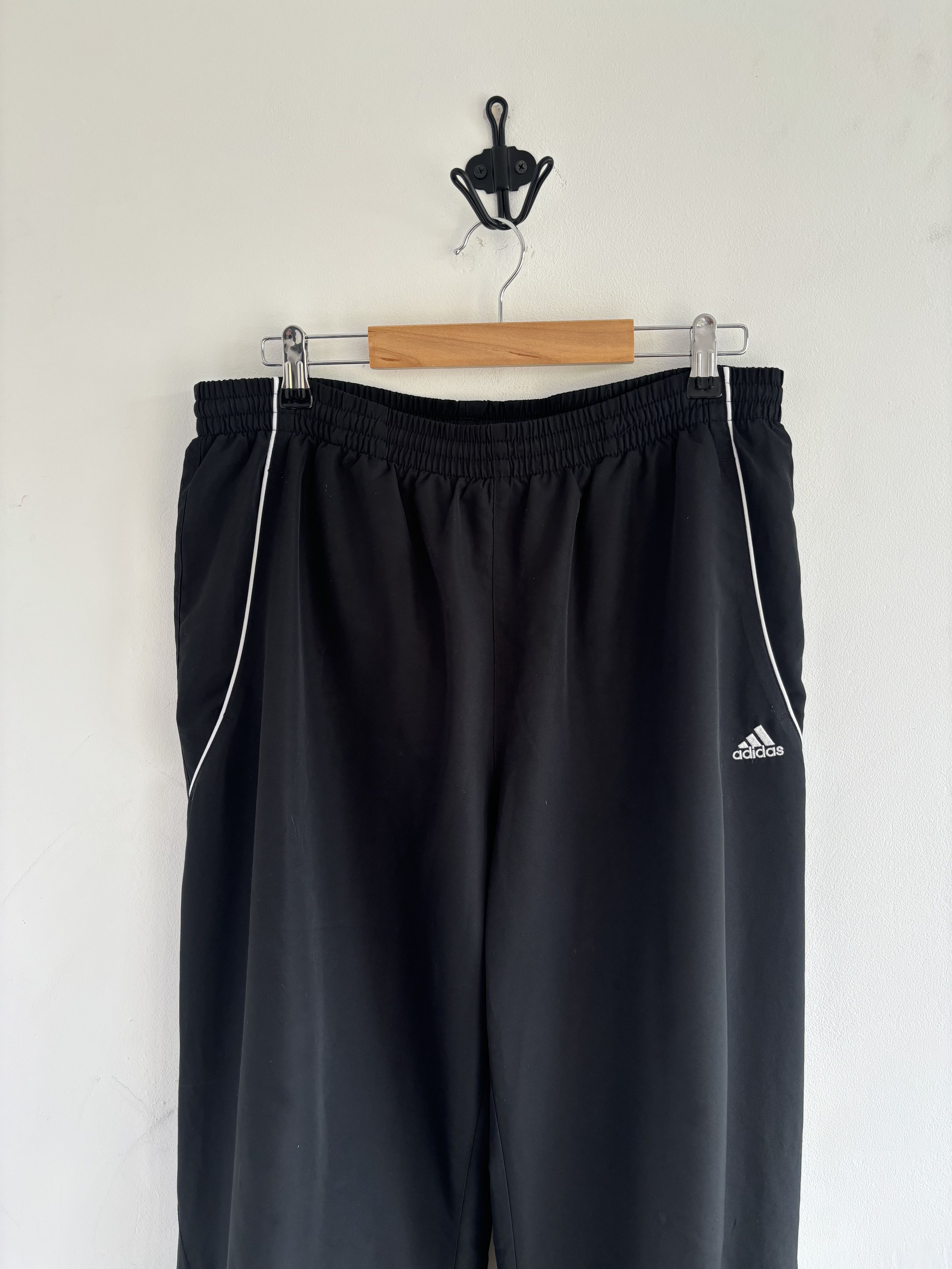 Adidas Vintage Adidas Parachute Y2K 3 Stripes Logo Trackpants Size US 32 / EU 48 - 2 Thumbnail