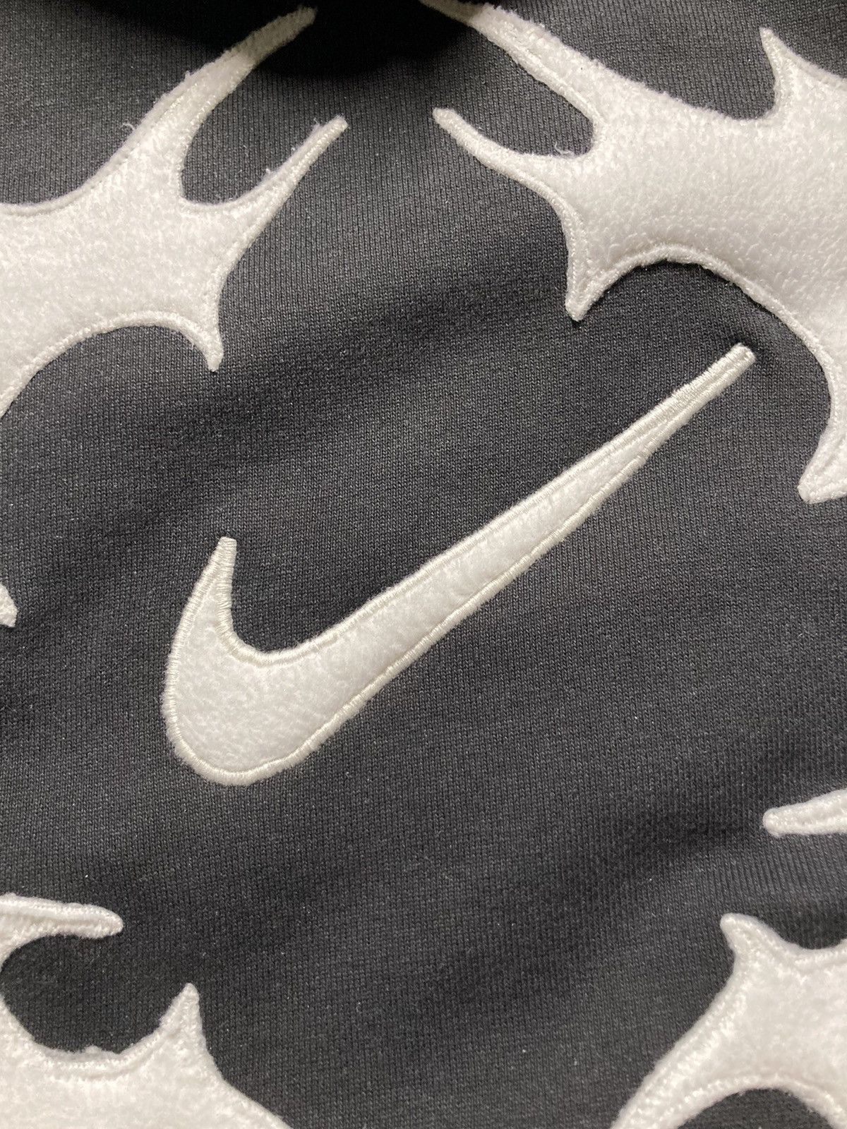 Nike ⛩️Nike Custom Hoodie Rare Y2K Punk Rock Devil Cross Hearts⛩️ Size US L / EU 52-54 / 3 - 5 Thumbnail