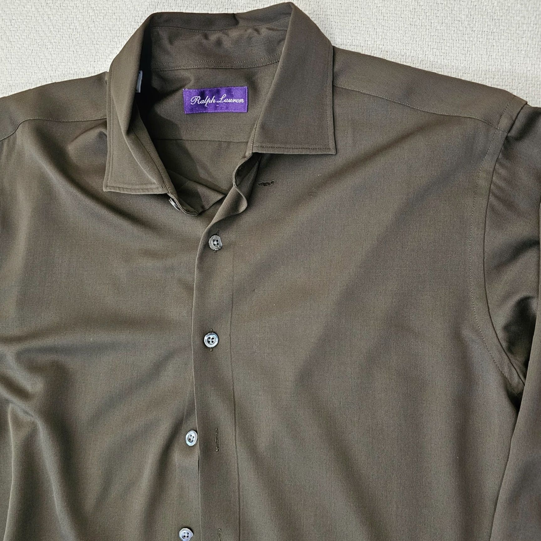 Ralph Lauren Purple Label VINTAGE Ralph Lauren Purple Label Button-Up Shirt Wool Size L Olive Green Business Casual Mens Size US L / EU 52-54 / 3 - 3 Thumbnail