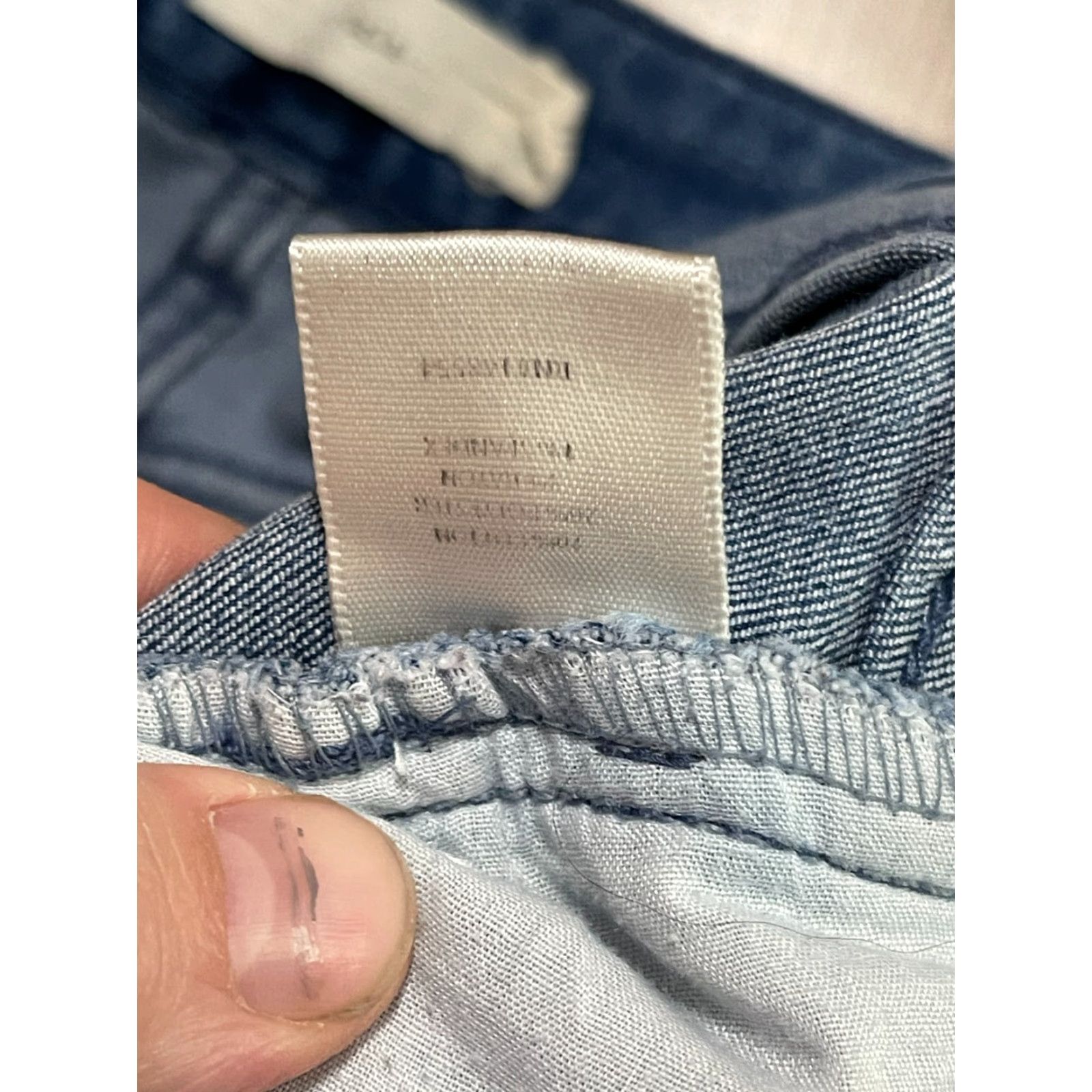 Vintage Tgla Jeans Woman's 27 Blue Denim Crop Skinny Pockets Raw Hem Regular Inseam 26 Size 27" / US 4 / IT 40 - 7 Thumbnail