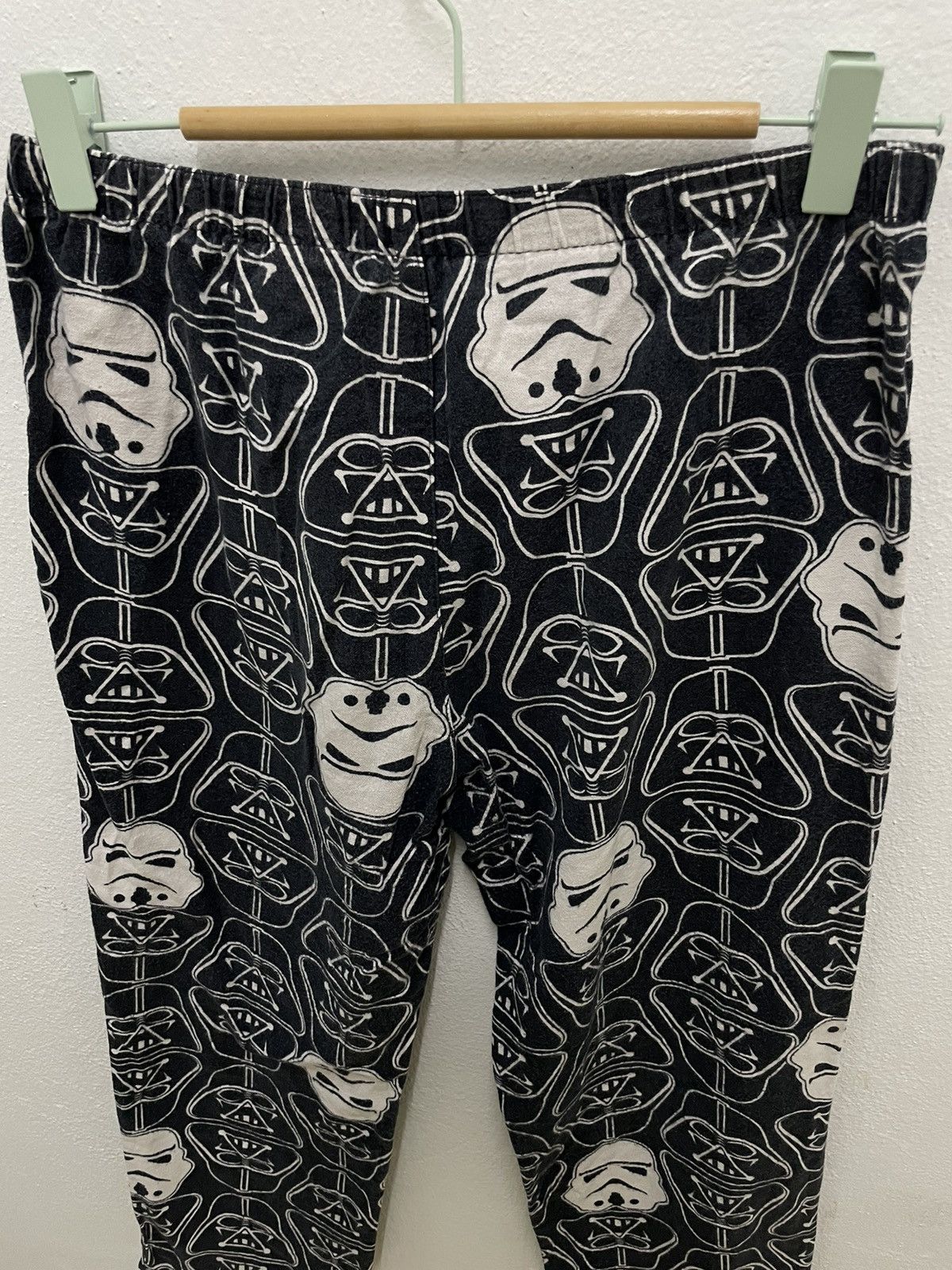 Star Wars × Vintage Star wars legging three quarter Full print boy size Size US 26 / EU 42 - 5 Thumbnail