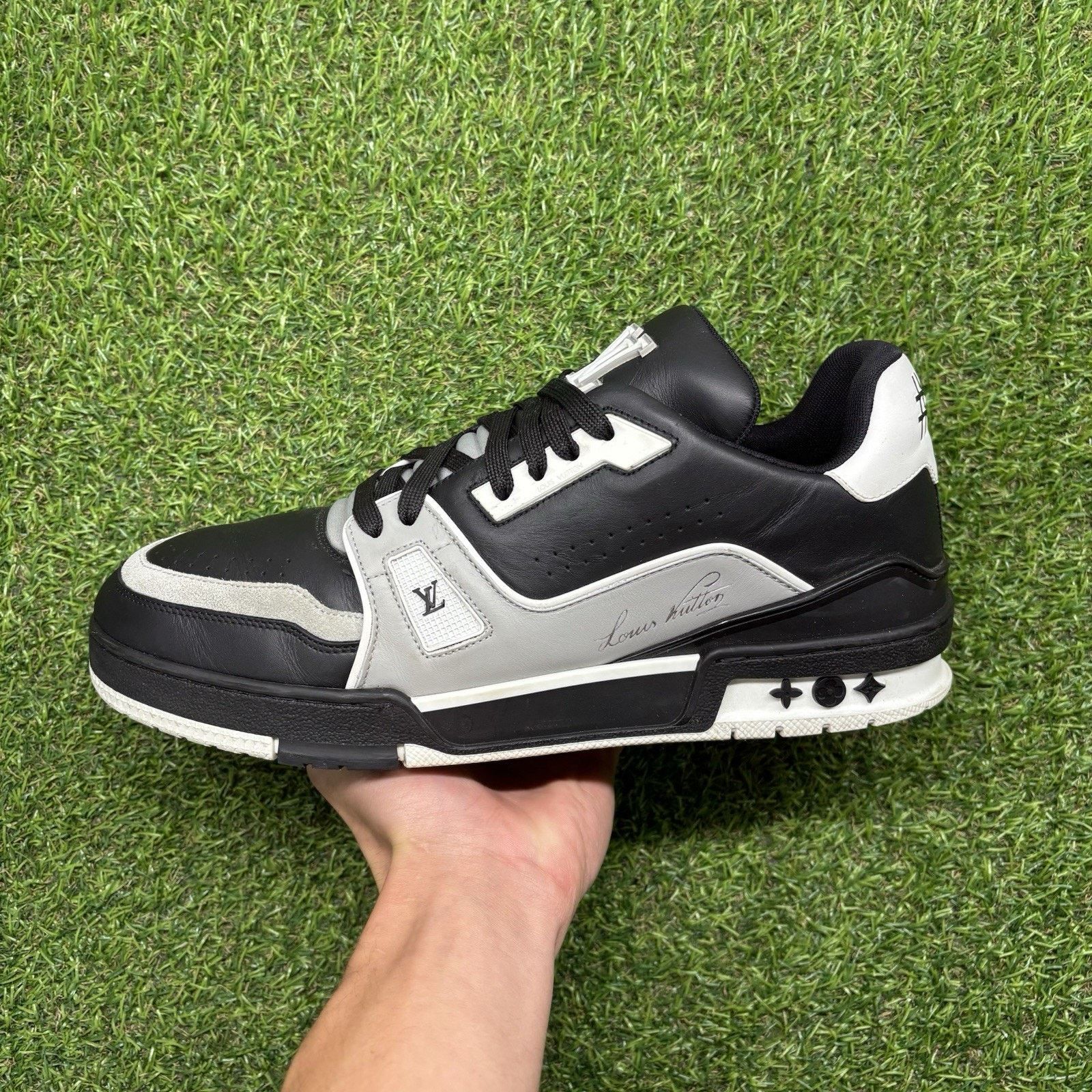 Louis Vuitton 9.5-10 US Louis Vuitton Trainer ' Black Grey White ' | GOOD! Size US 10 / EU 43 - 11 Thumbnail