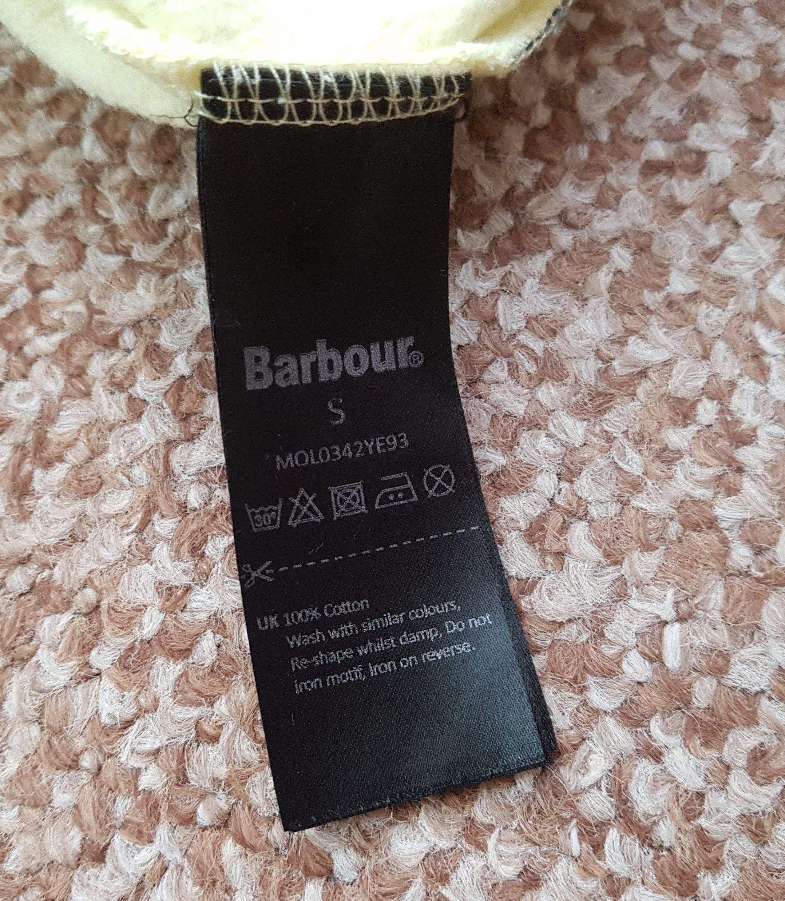 Barbour Barbour Big Logo Hoodie Sweatshirt Pullover sz S Size US S / EU 44-46 / 1 - 6 Thumbnail