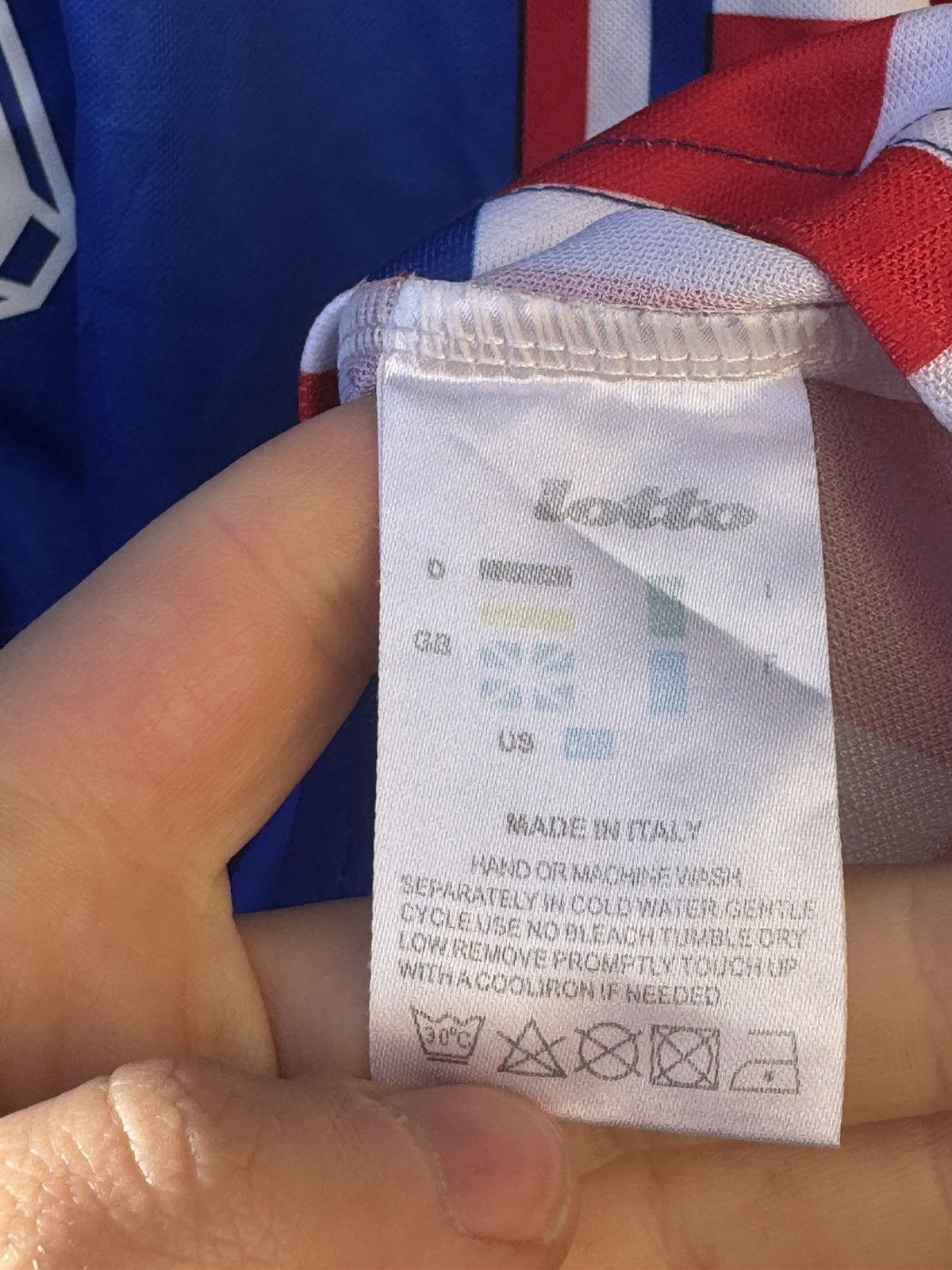 Lotto Sport 1998 Lotto Croatia #9 Suker vintage rare soccer jersey Size US M / EU 48-50 / 2 - 17 Thumbnail