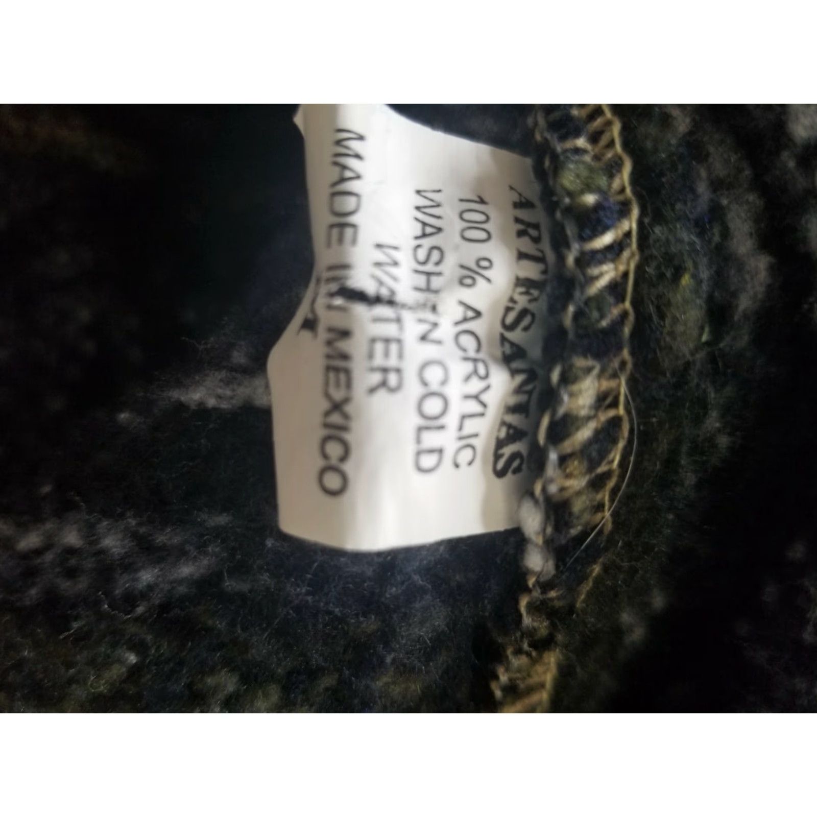 Vintage VINTAGE Artisans Hoodie Men M Green Poncho Baja Drug Rug festival aztec Mexico Mens Size US M / EU 48-50 / 2 - 3 Thumbnail