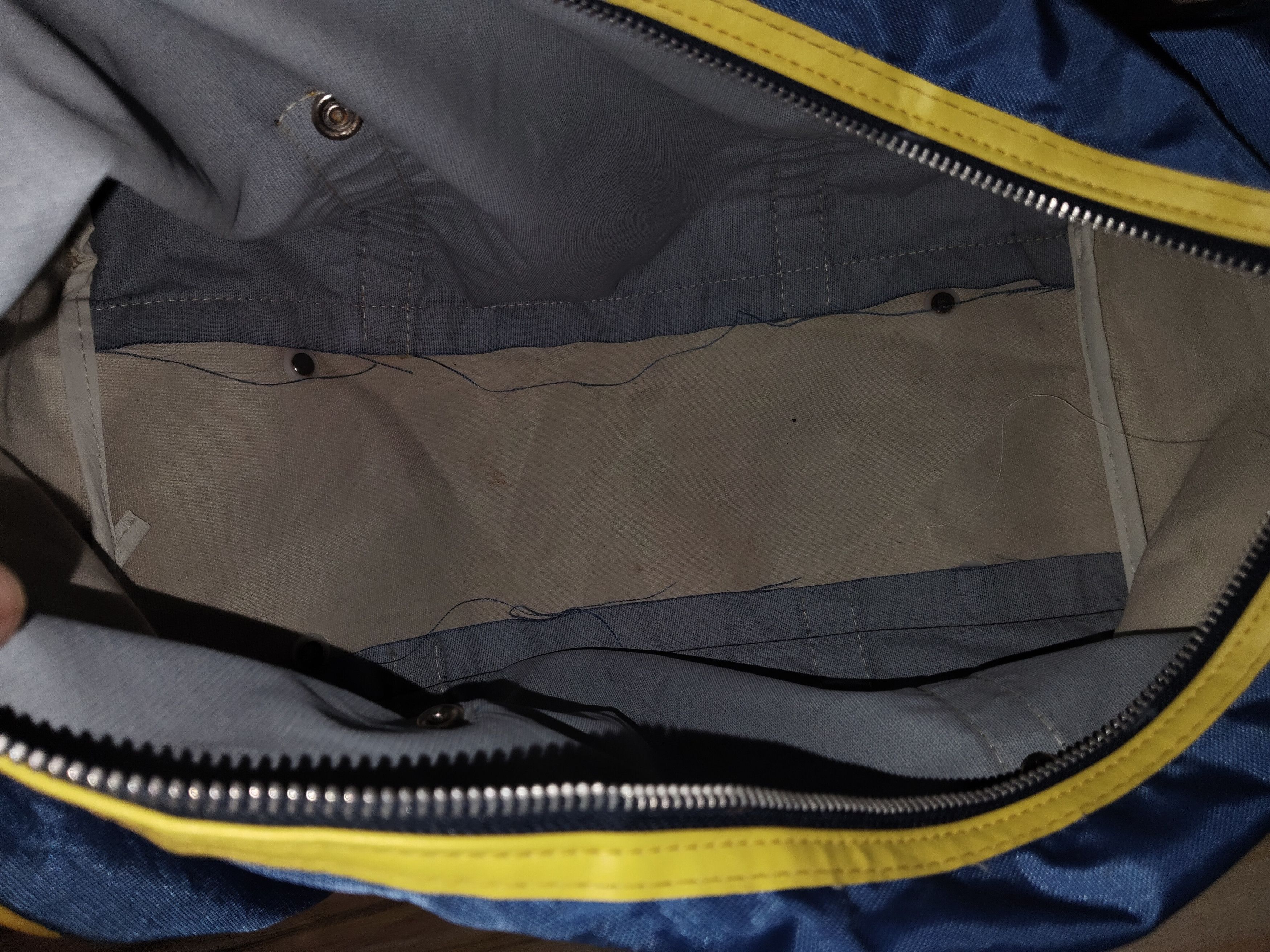 Vintage Vintage ISUZU Duffle Bag Size ONE SIZE - 7 Thumbnail