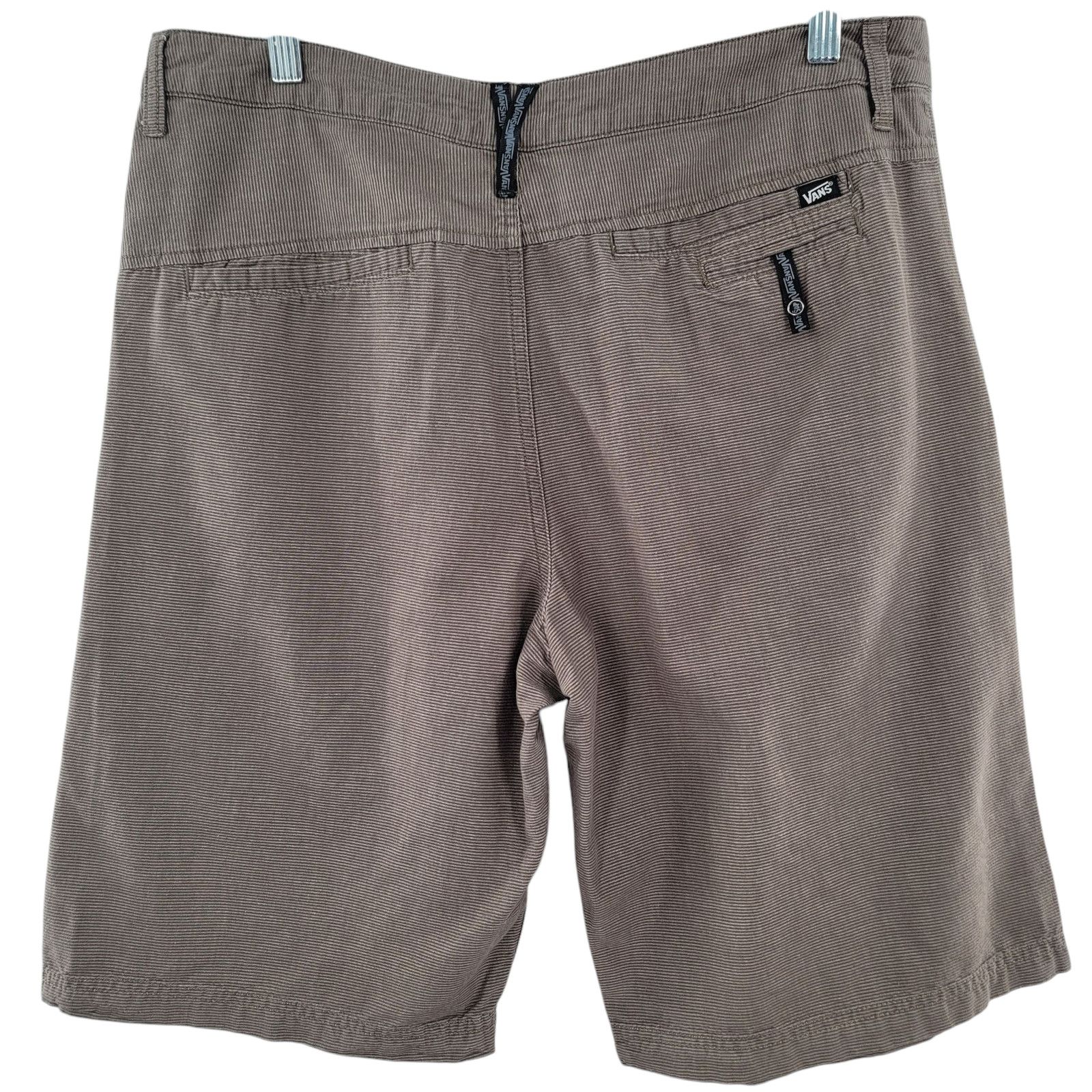 Vans VANS Men's casual shorts size 32 Pinstripe Size US 32 / EU 48 - 2 Thumbnail