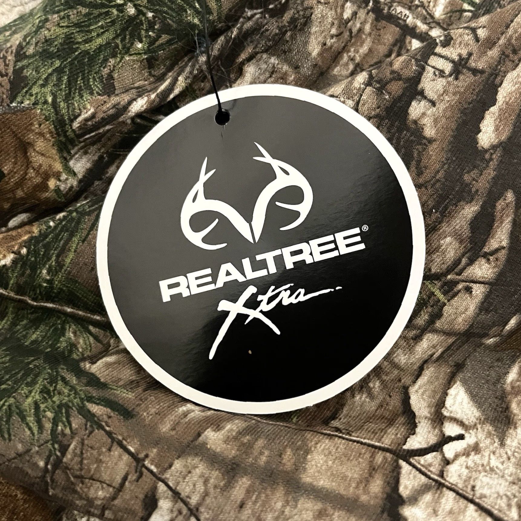 Realtree Realtree Camo Shirt Mens Large Short Sleeve Crew Neck Pullover Quick Dry Breathable Outdoor Hunting Fishing T-Shirt Logo Size US L / EU 52-54 / 3 - 8 Thumbnail