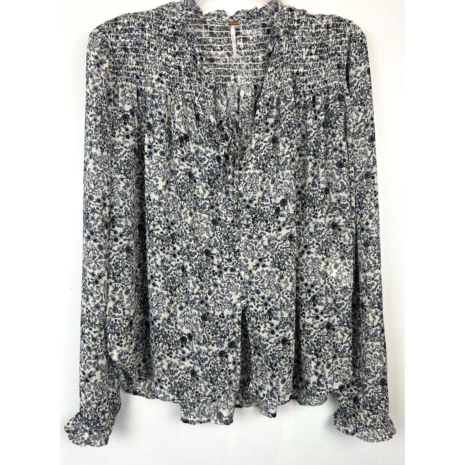 Free People Free People Blouse Womens M Blue Floral Smocked Sheer Romantic Milkmaid Feminine Size M / US 6-8 / IT 42-44 - 2 Thumbnail