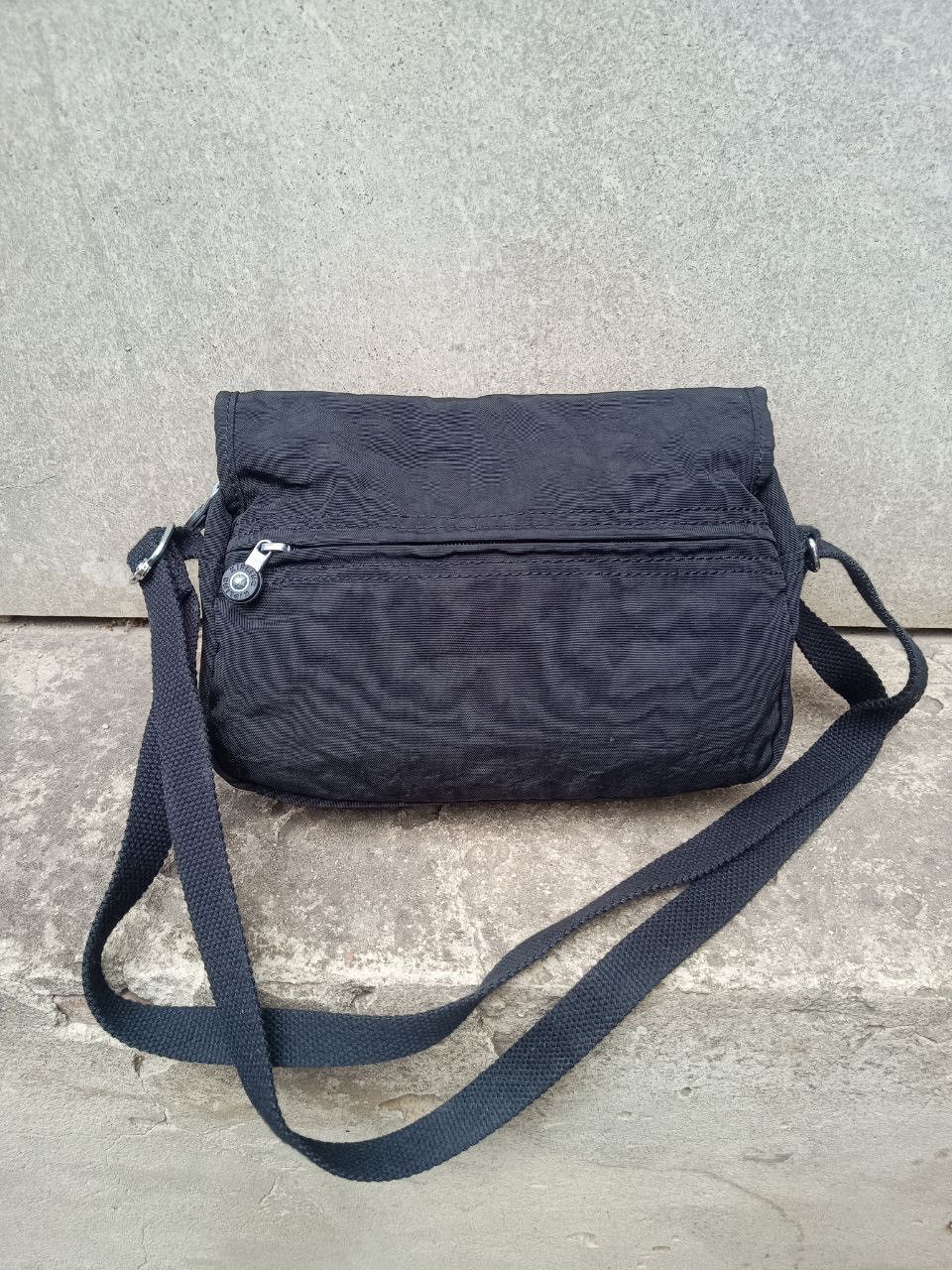 Vintage Kipling black bag Size ONE SIZE - 1 Thumbnail