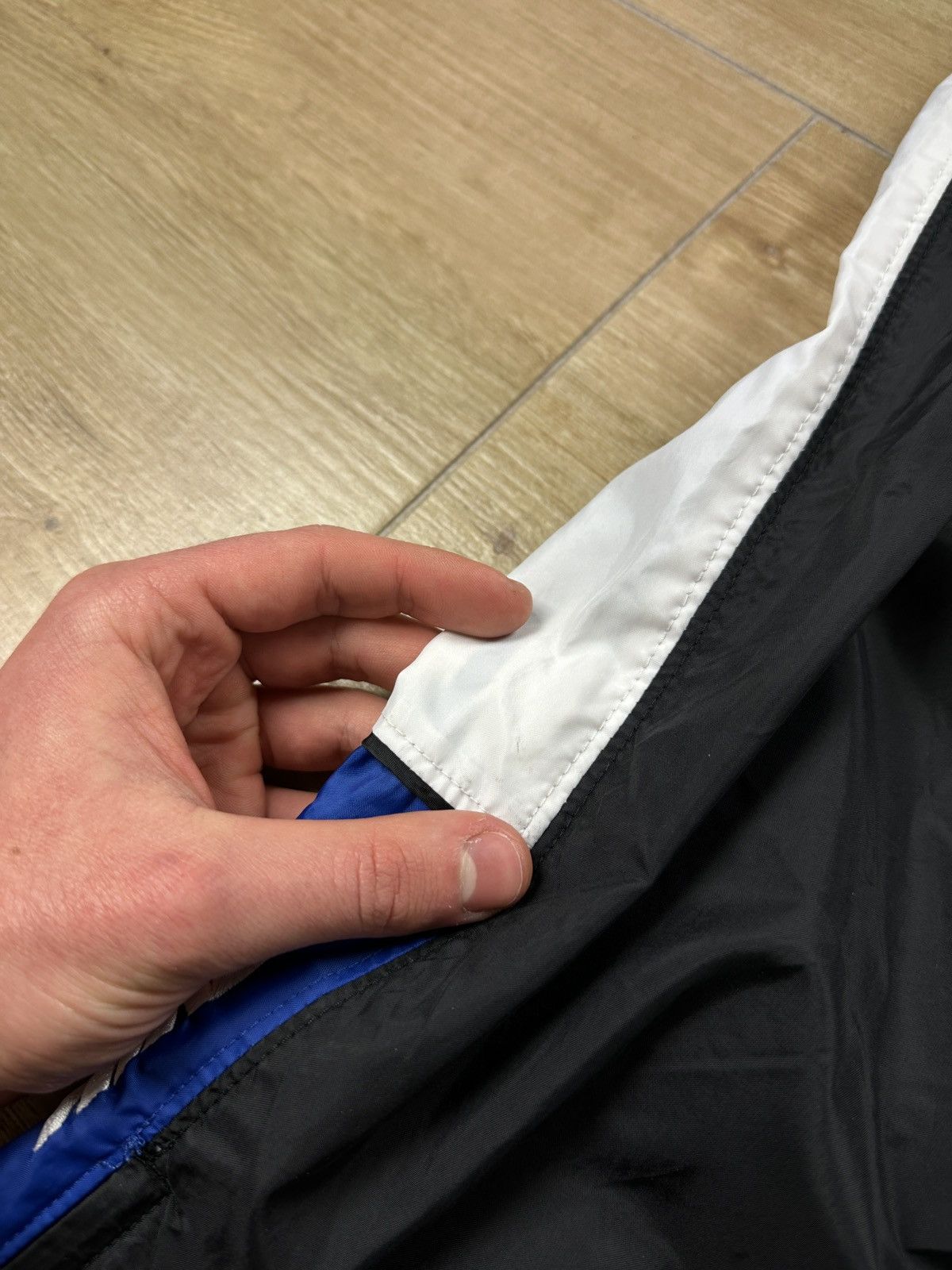 Nike × Vintage Vintage Y2K Nike Logo Nylon Track Pants Size US 34 / EU 50 - 17 Thumbnail
