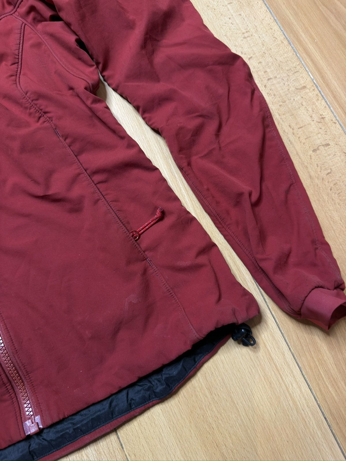 Arc'teryx Arcteryx red jacket softshell jacket Size S / US 4 / IT 40 - 17 Thumbnail