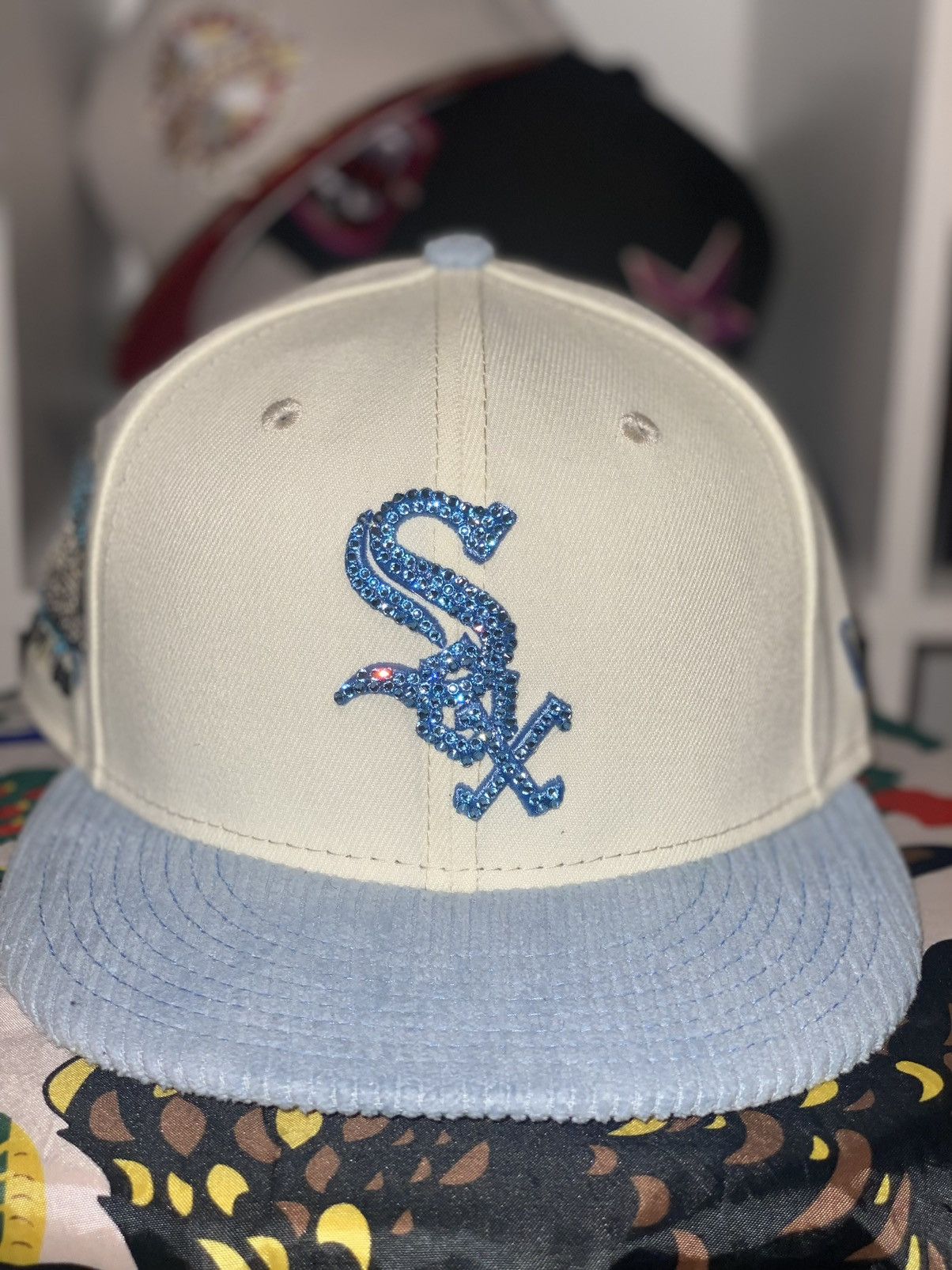 New Era White Sox iced out 7 1/4 Size ONE SIZE - 1 Thumbnail