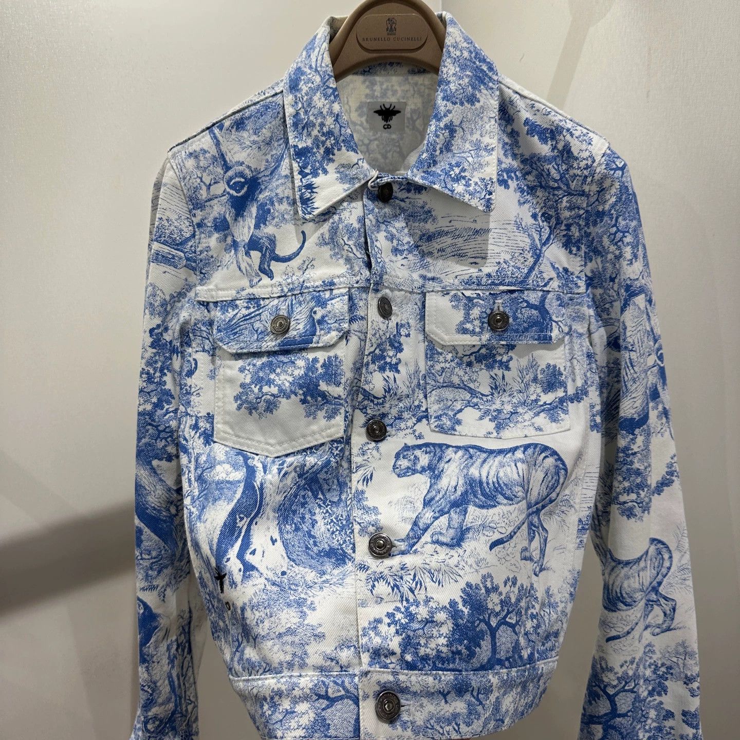 Christian Dior Monsieur CD apr715 all-over zoo print denim jacket women's 36 cotton Size XS / US 0-2 / IT 36-38 - 6 Thumbnail