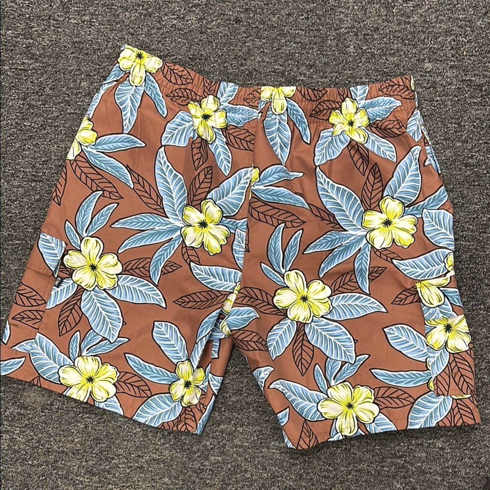 Other NWT Kiwi Floral Swim Trunks - Brown and Blue Size XL Size US 40 / EU 56 - 7 Thumbnail