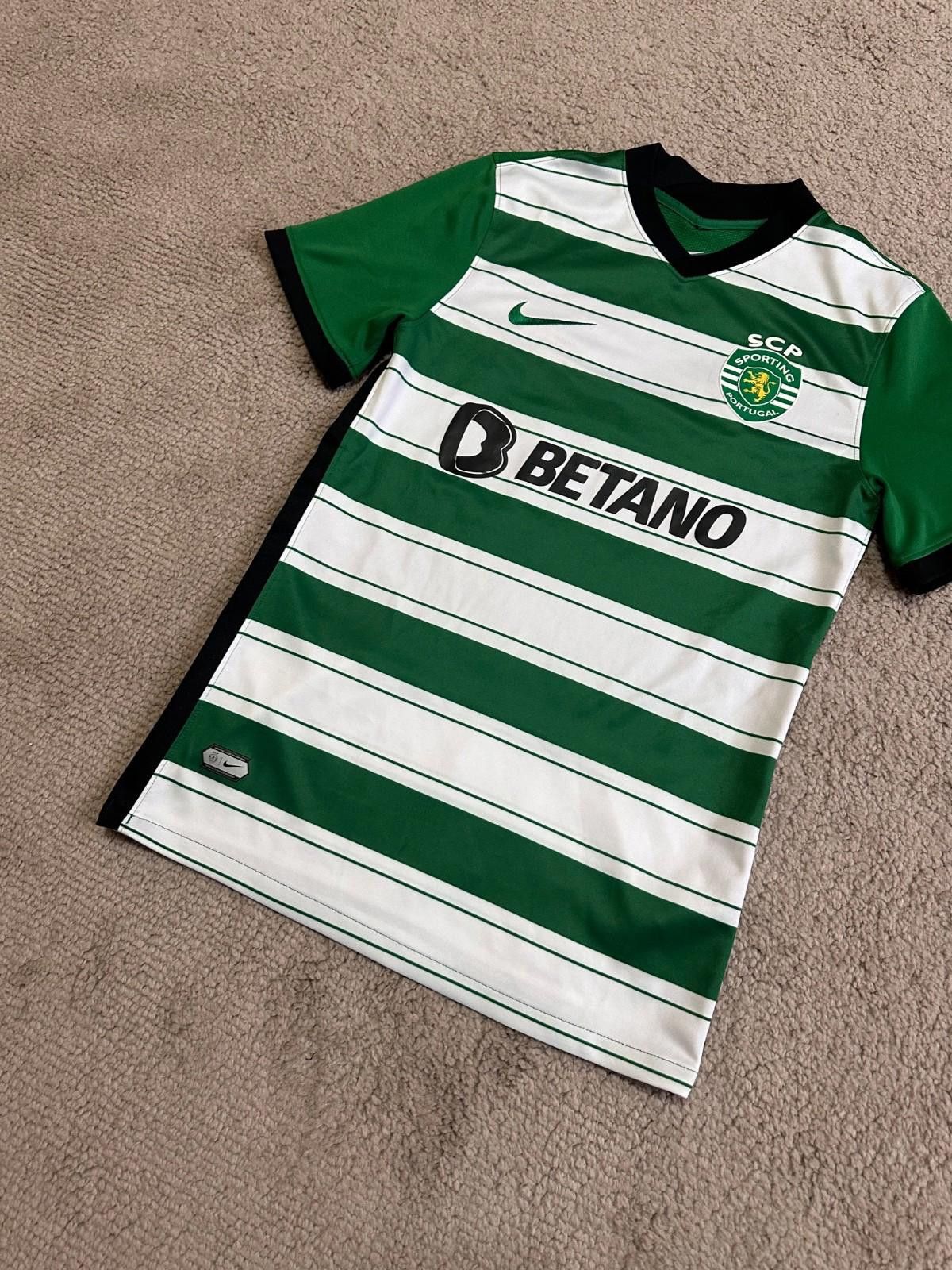 Nike Nike Sporting Lisbon 2022/23 Football Shirt Soccer Jersey Size US M / EU 48-50 / 2 - 2 Thumbnail