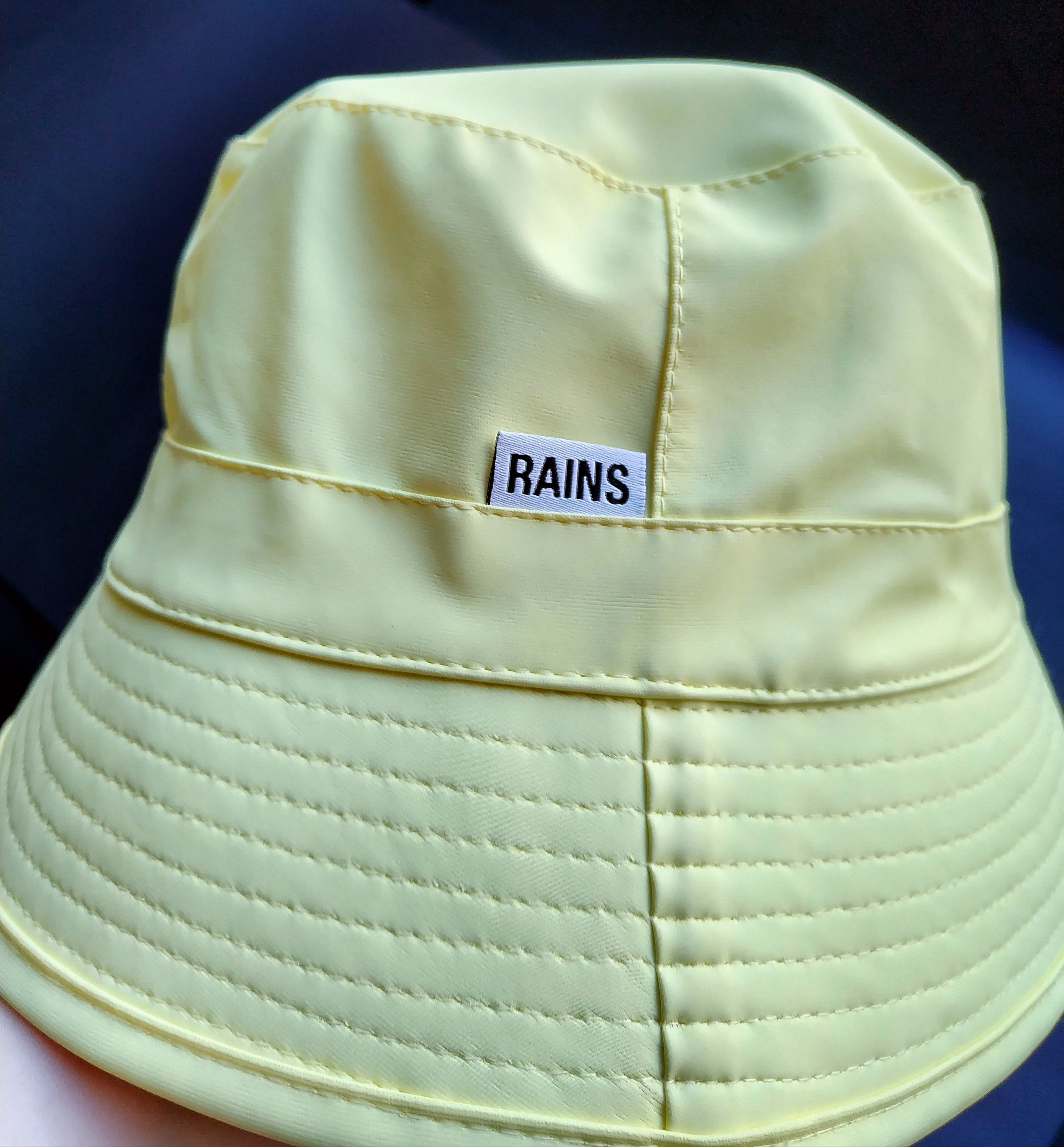 Rains Waterproof bucket hat Size ONE SIZE - 11 Thumbnail