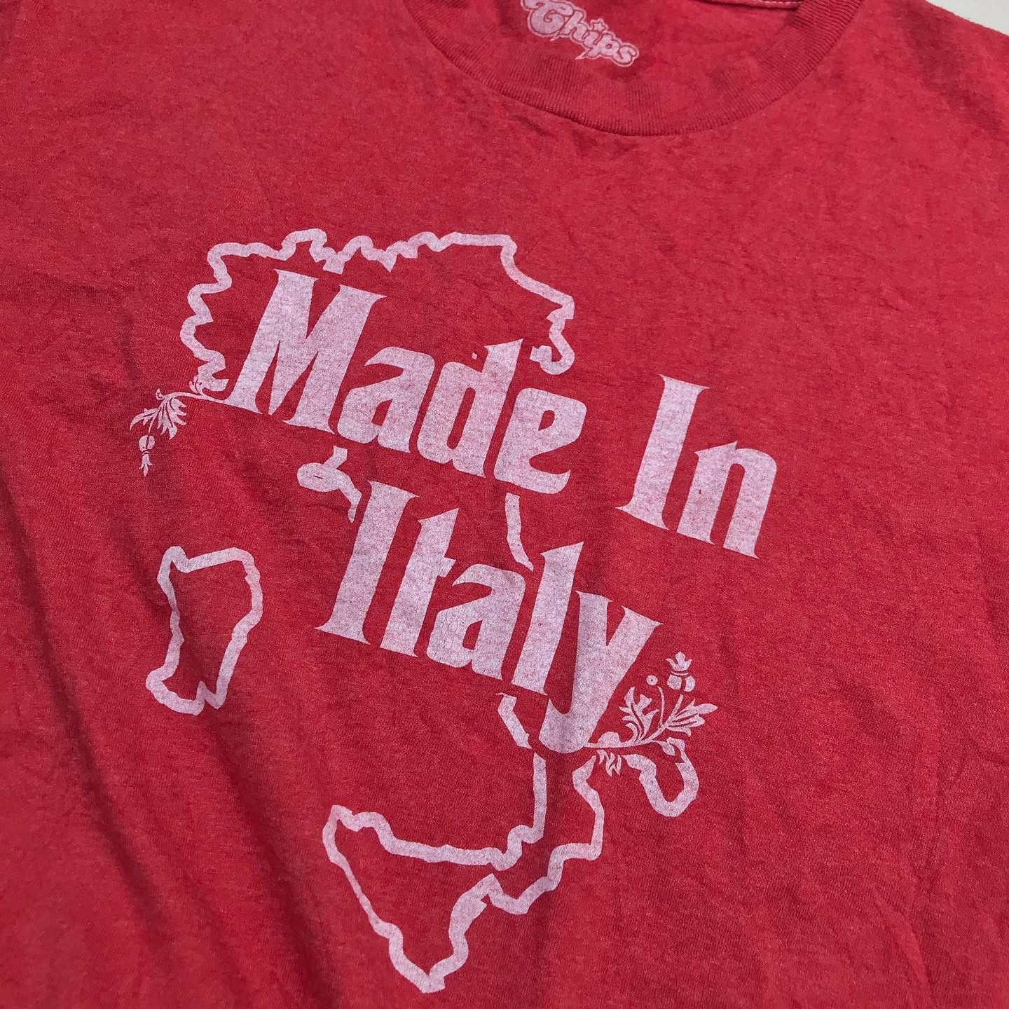 Vintage Made in Italy Italian Job Tshirt italy maroon tee tshirt Size US L / EU 52-54 / 3 - 4 Thumbnail