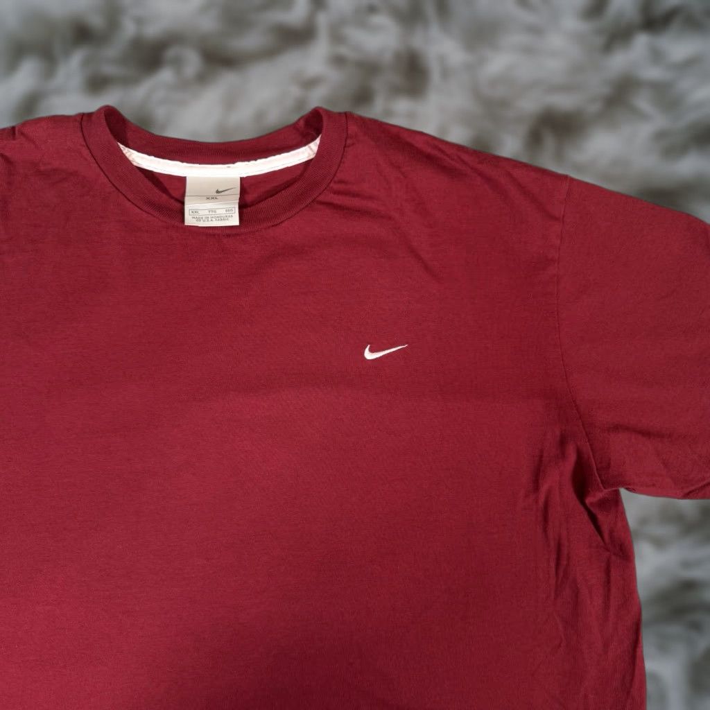 Nike Vintage Nike Embroidered Swoosh Logo T Shirt Mens 2XL Cropped Fit Dark Red Y2K Size US XXL / EU 58 / 5 - 1 Thumbnail