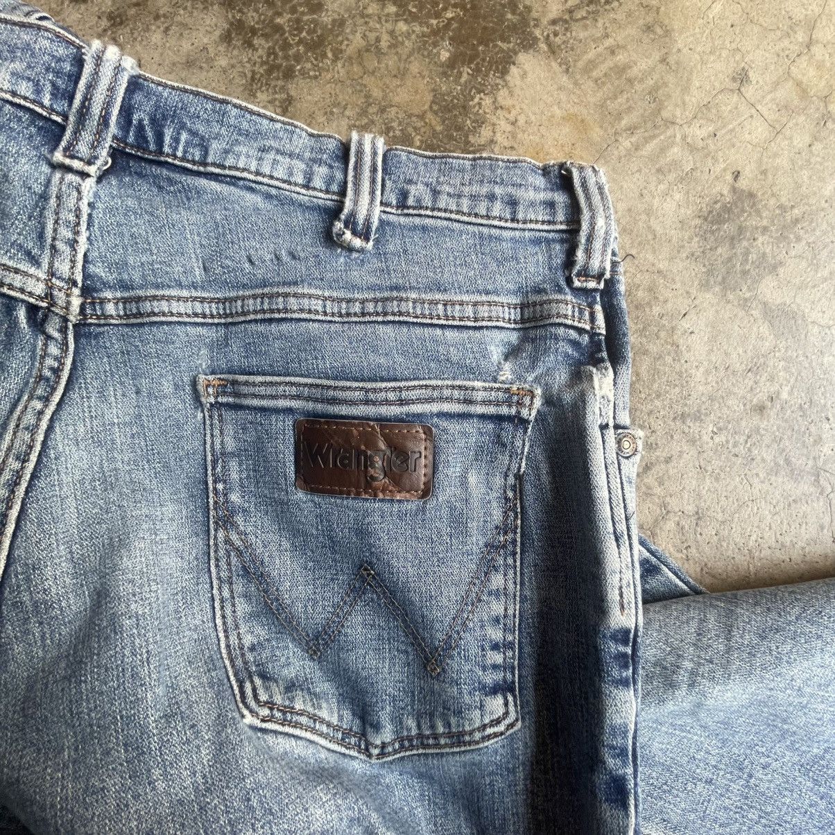 Wrangler 🔥Vintage Wrangler WM3903 Stoned Washed Regular Fit Jeans Size US 35 - 13 Thumbnail