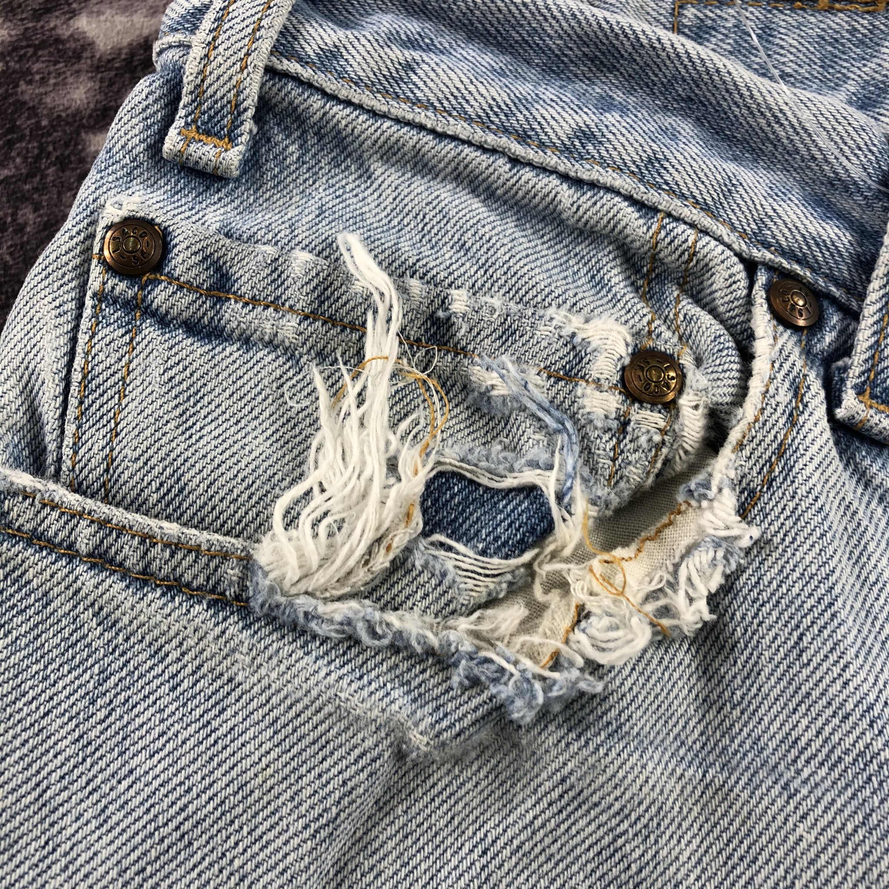 Levi's × Vintage 90s Vintage Light Wash Levis 540 Jeans-JM3096 Size US 37 - 11 Thumbnail