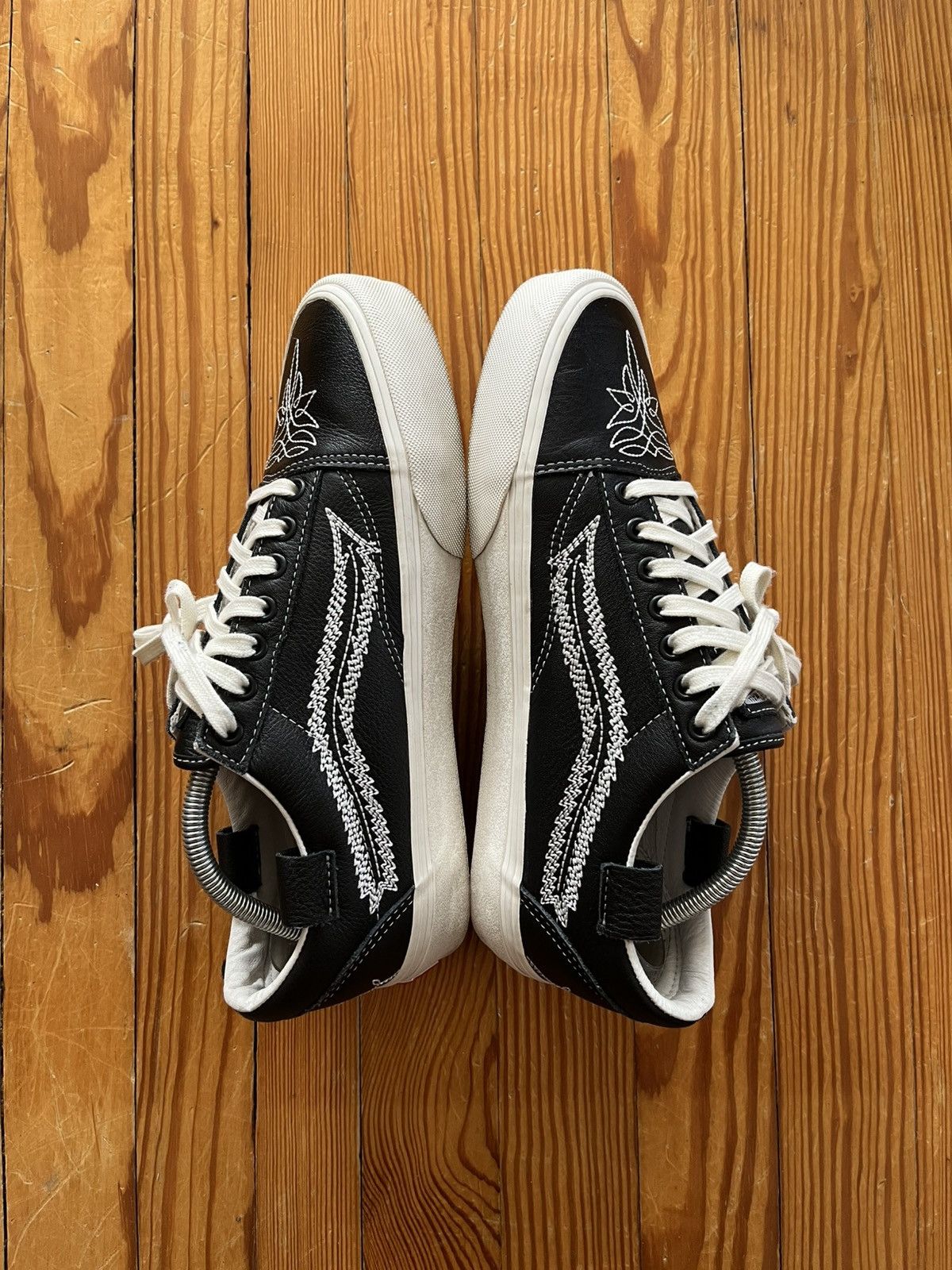 Vans Vans Shane Gonzales Vault Old Skool Leather Black Hard Alice Size US 9.5 / EU 42-43 - 4 Thumbnail