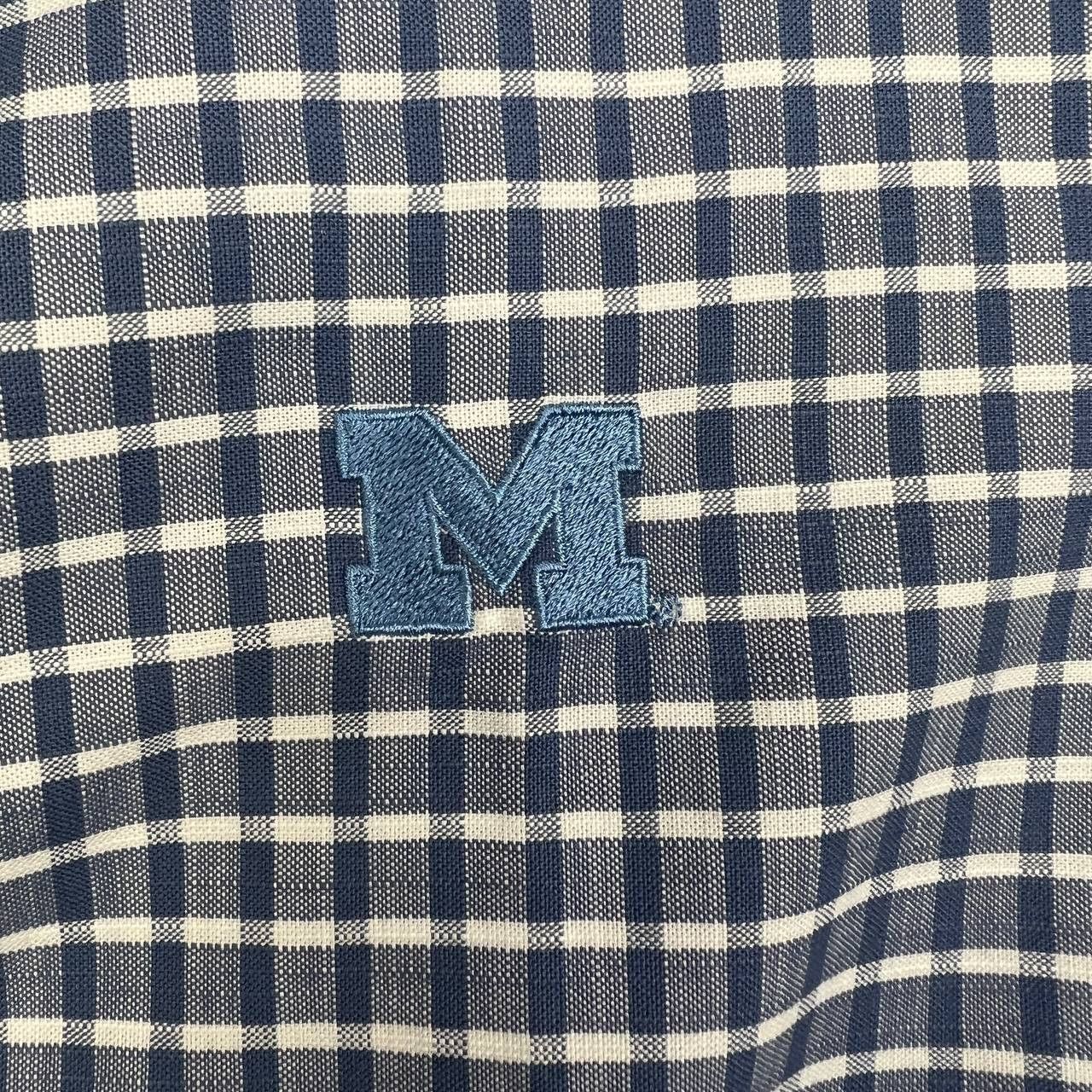 Brooks Brothers Brooks Brothers Button Down XL Michigan Wolverines Gingham Size US XL / EU 56 / 4 - 4 Thumbnail