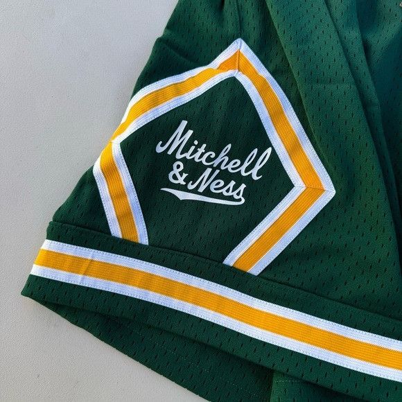 Designer × Mitchell & Ness NWT MITCHELL & NESS GREEN DIAMOND SCRIPT SHORTS SZ 2XL XXL Size US 36 / EU 52 - 5 Thumbnail