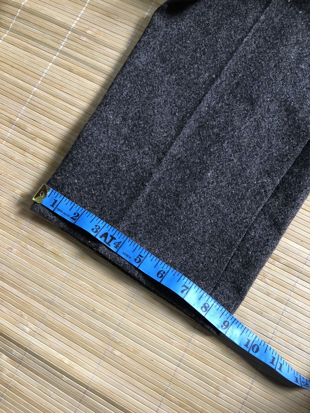 Burberry Burberry London wool salt paper pants Size US 34 / EU 50 - 12 Thumbnail