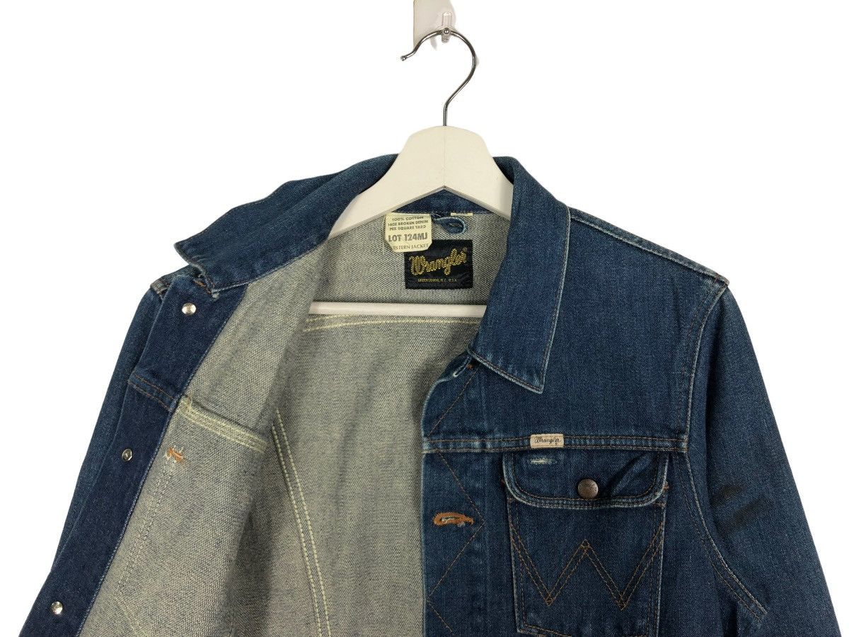 Vintage × Wrangler 🔥 VINTAGE WEANGLER 14OZ BROKEN DENIM TRUCKER WESTERN JACKET Size US S / EU 44-46 / 1 - 10 Thumbnail