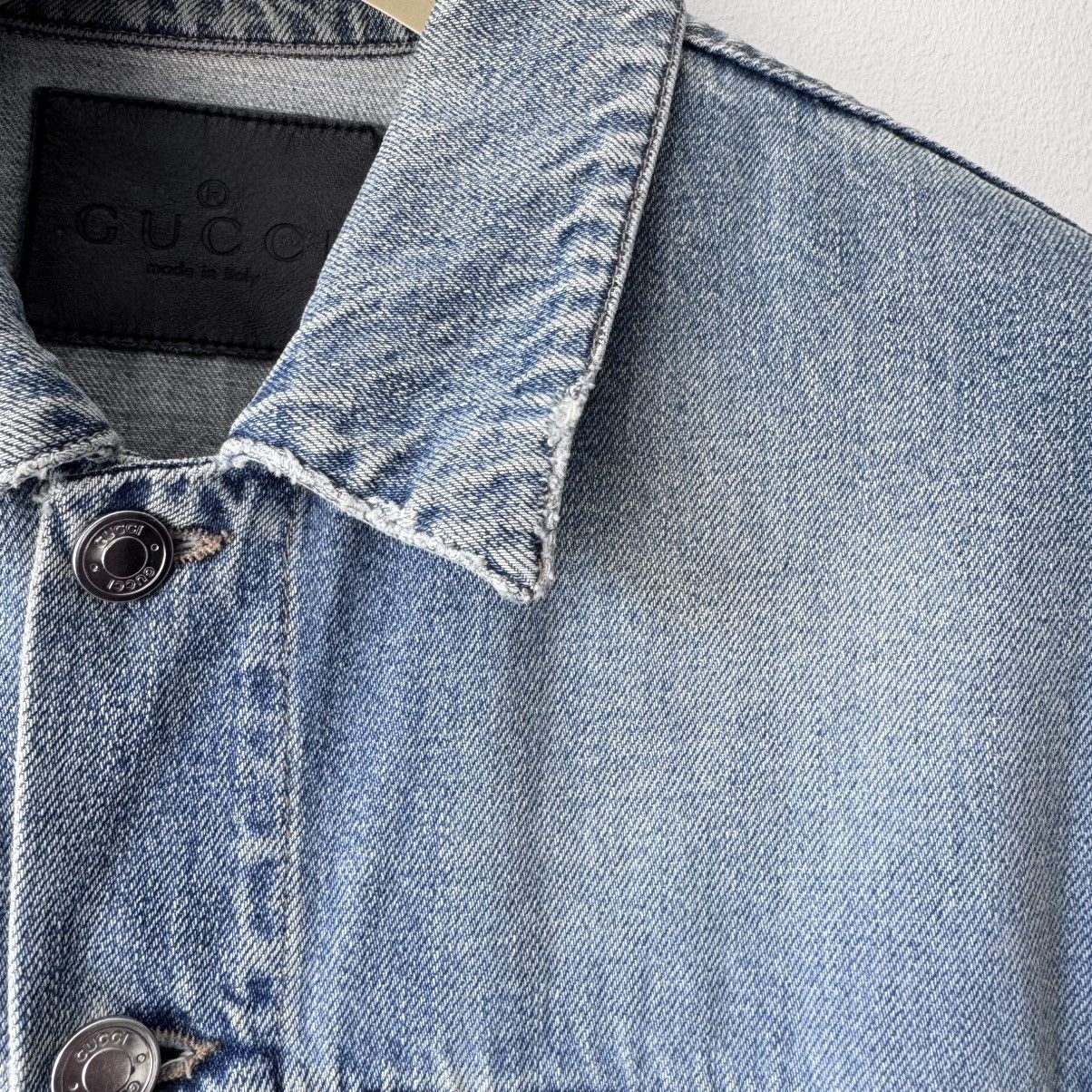 Gucci Gucci Tom Ford 2000’s Washed Distressed Denim Trucker Jacket Size US L / EU 52-54 / 3 - 4 Thumbnail