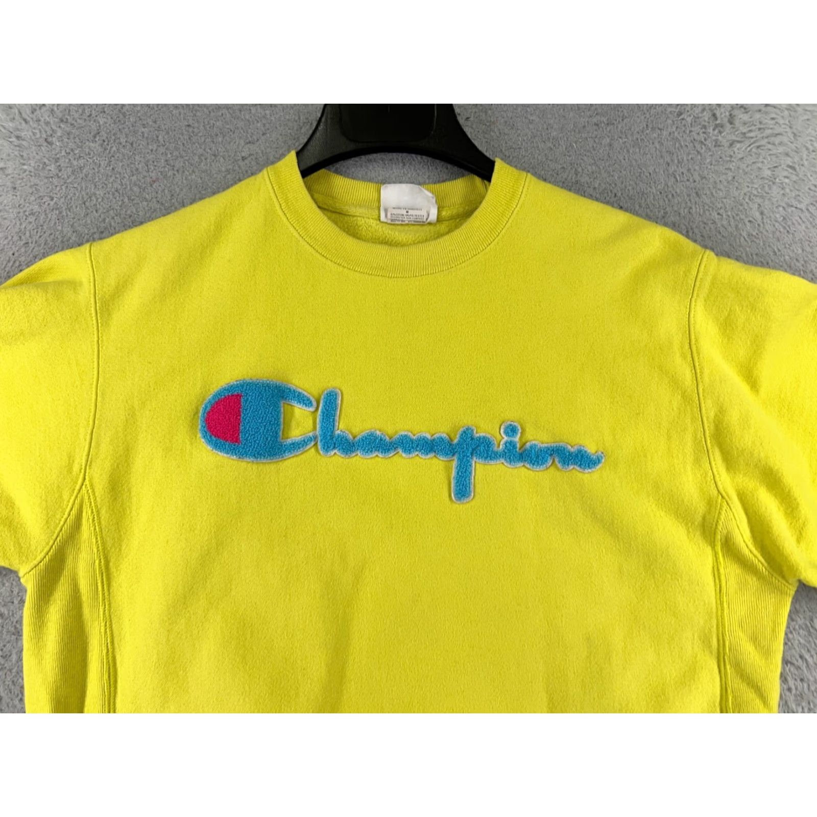 Champion Champion Sweater Adult Medium Yellow Logo Sweatshirt Crew Neck Pullover Casual, Travel, Workwear Men M Yellow 90s? Size US M / EU 48-50 / 2 - 4 Thumbnail