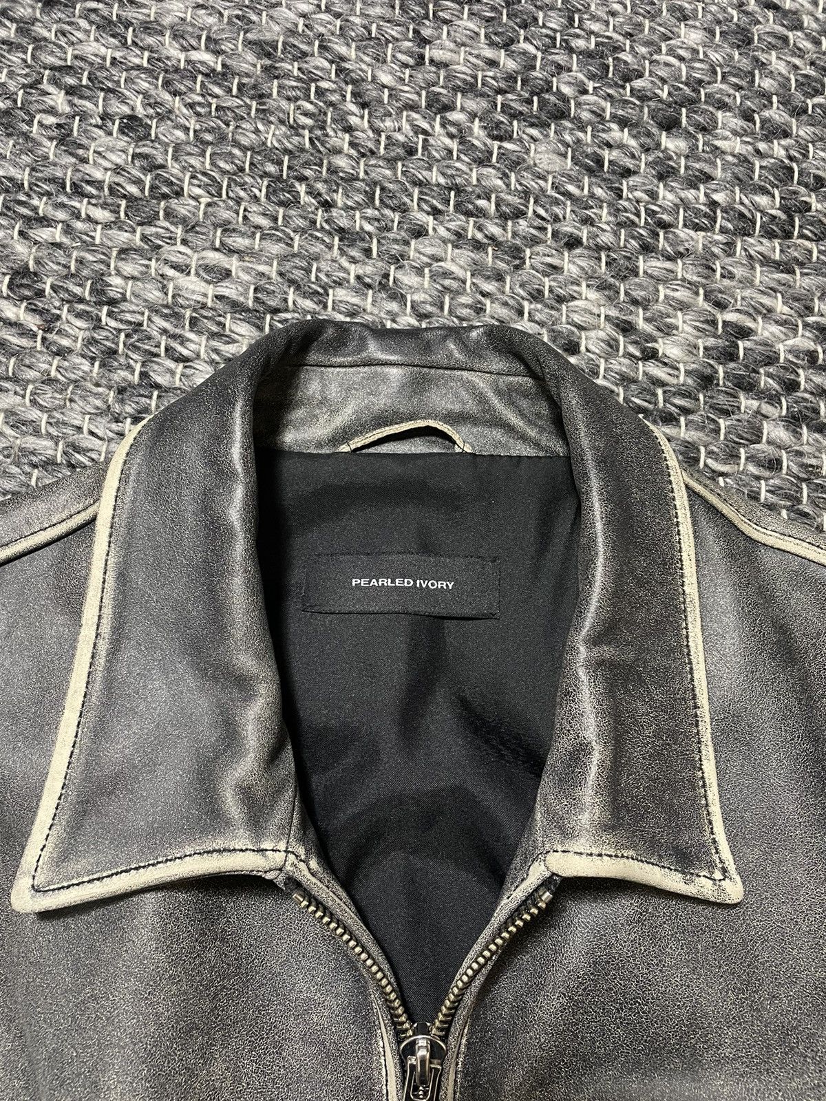 Pearled Ivory Pearled Ivory Distressed Leather Jacket Size US S / EU 44-46 / 1 - 3 Thumbnail