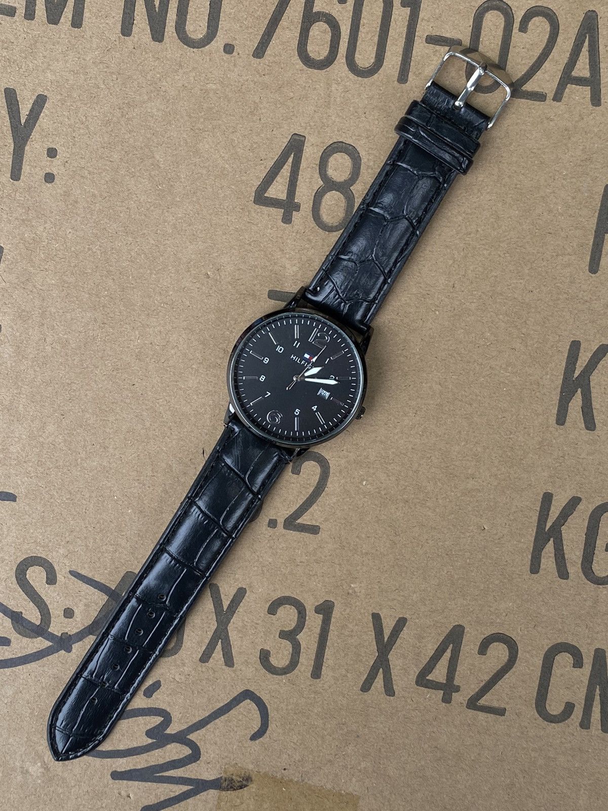 Jewelry x Vintage Minimalist Black Leather Watch - , Men's
