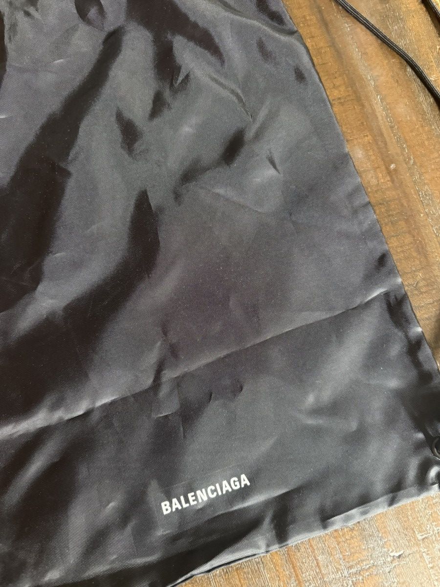 Balenciaga Balenciaga draw string bag (new) Size ONE SIZE - 2 Thumbnail