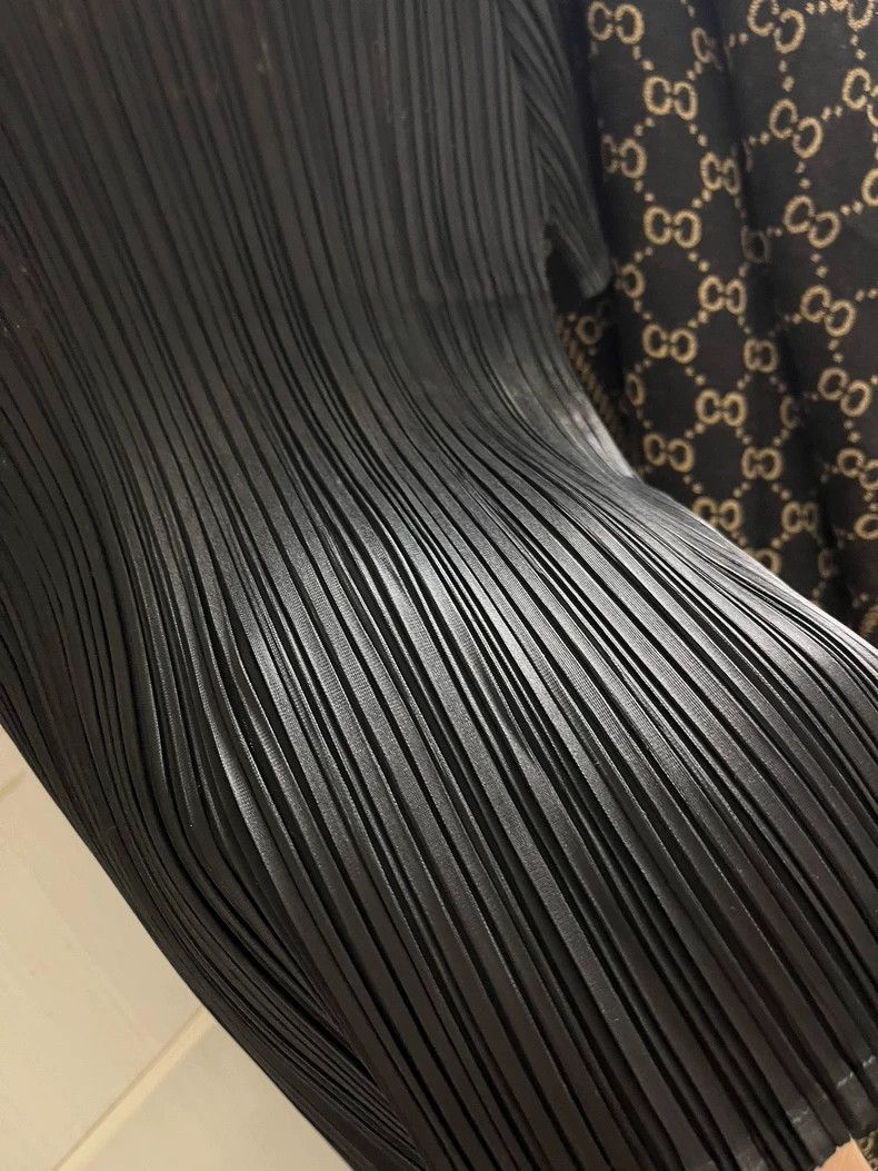 Issey Miyake issey miyake size:2 black top 2505-Nextarrow Size XXS / US 00 / IT 34 - 2 Thumbnail