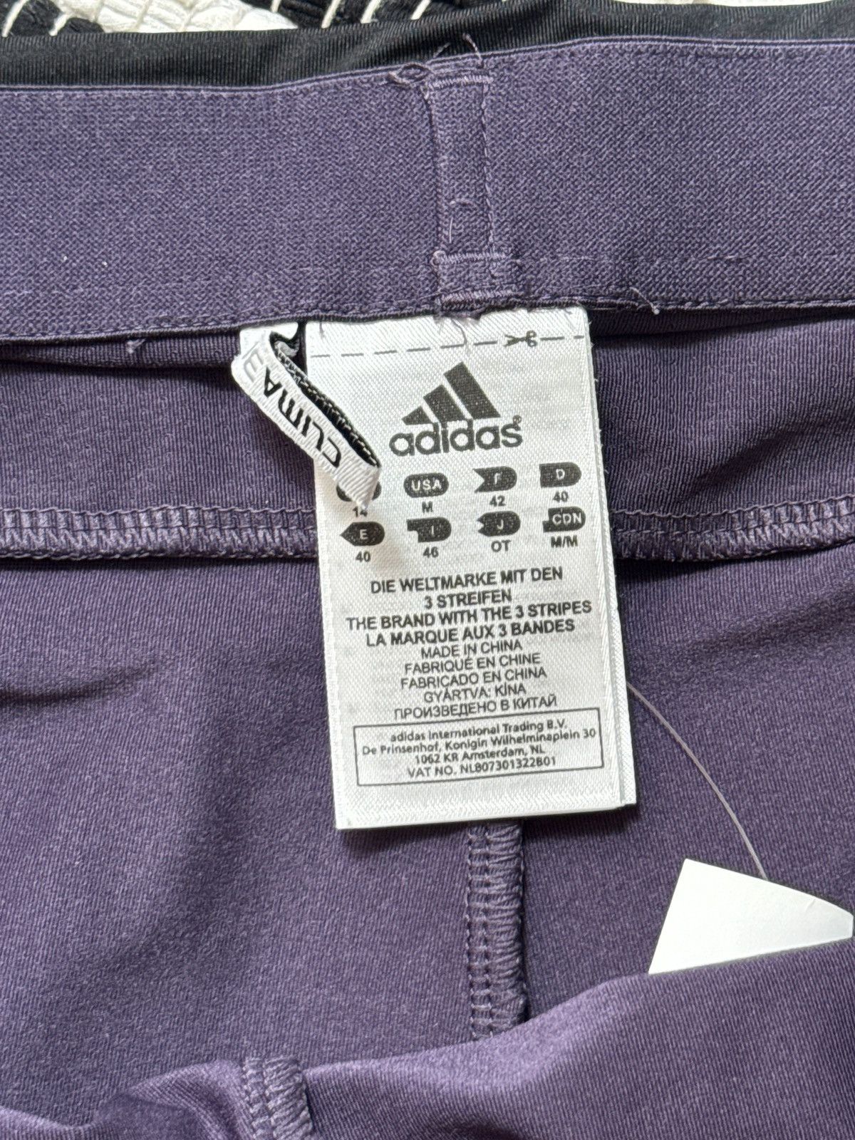 Adidas VINTAGE ADIDAS CLIMACOOL TENNIS SKIRT / SHORTS Size 32" / US 10 / IT 46 - 3 Thumbnail