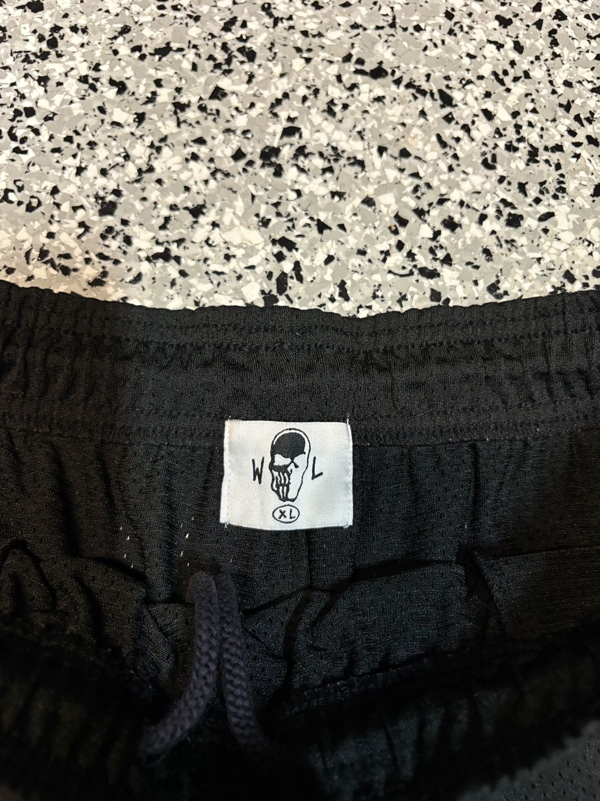 Warren Lotas 2023 Warren Lotas Black/Orange Barb Wired Gym Shorts Size XL Size US 34 / EU 50 - 3 Thumbnail