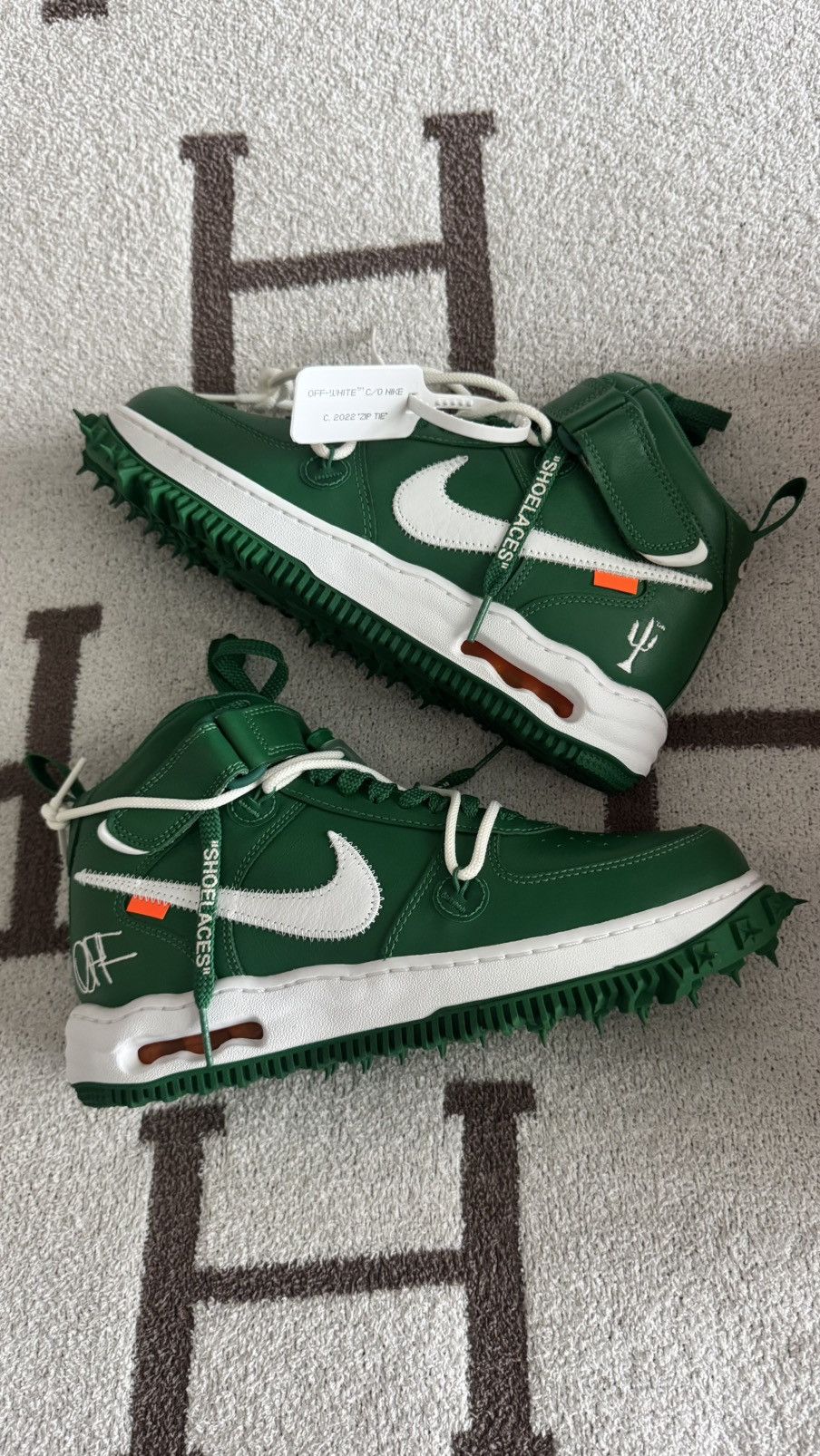 Nike × Off-White Off White Nike Air Force 1 Mid Size US 9 / EU 42 - 2 Thumbnail