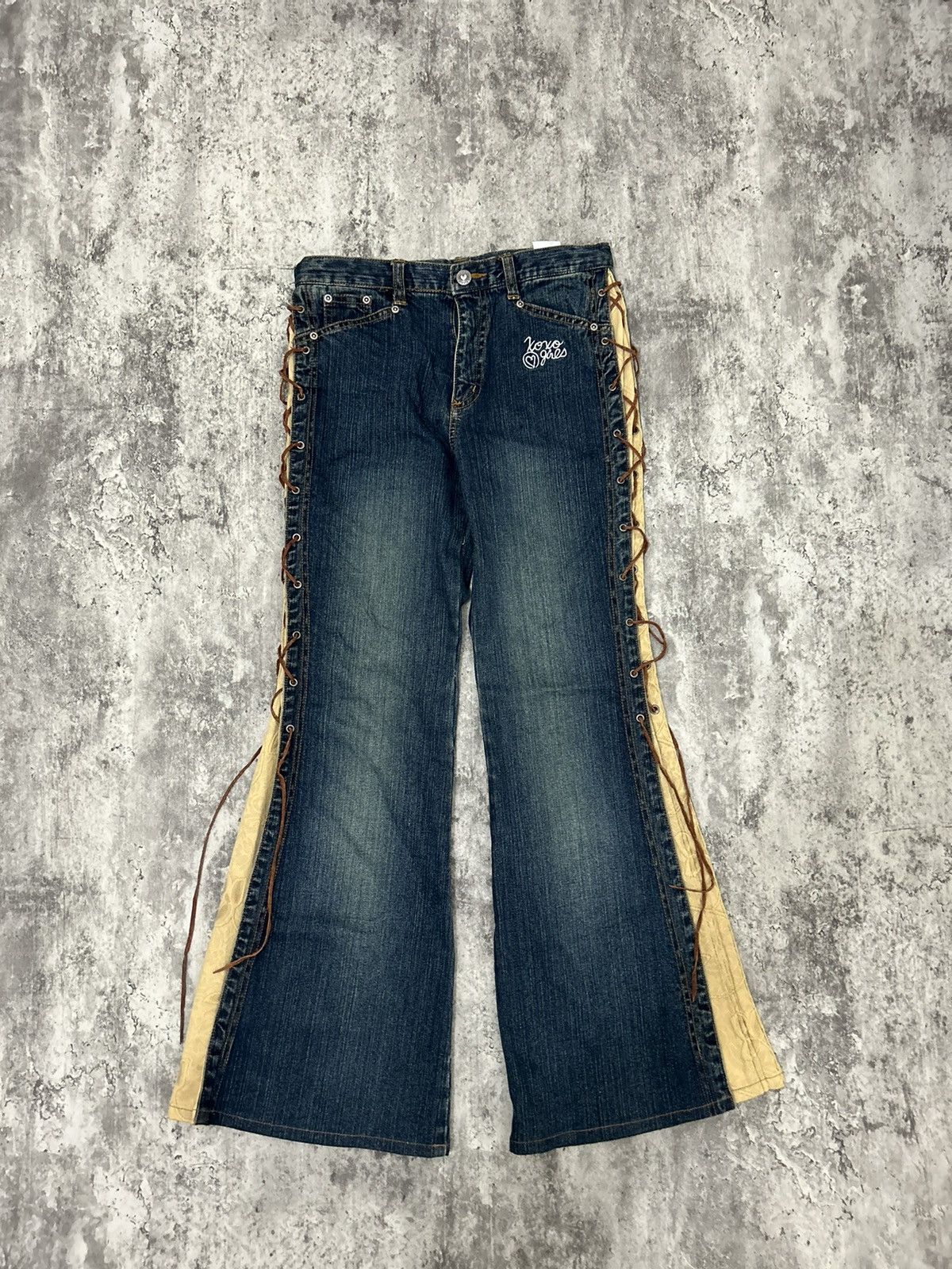 If Six Was Nine × Le Grande Bleu (L.G.B.) × Tornado Mart Xoxo Love Girls Side Straps Flare Cropped Jeans Size 27" / US 4 / IT 40 - 3 Thumbnail