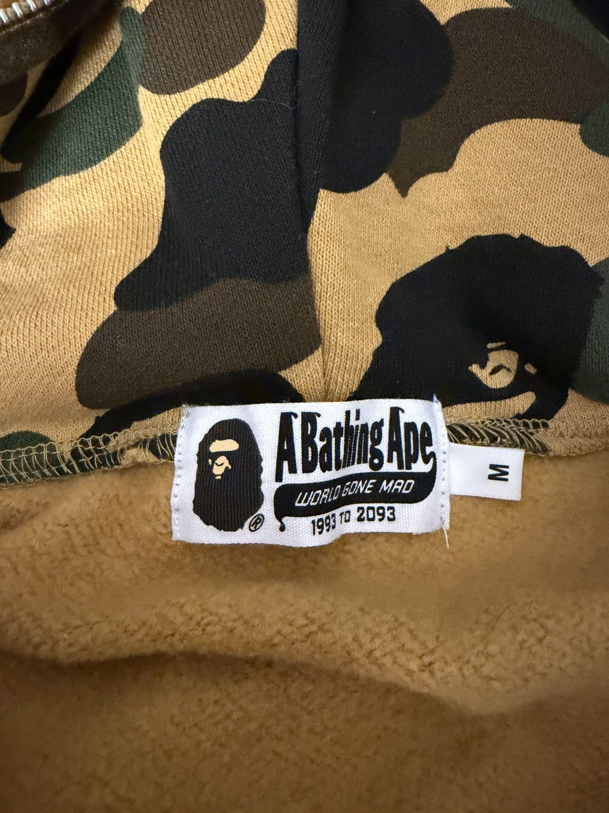 Bape BAPE Shark Yellow Camo Full Zip Size US M / EU 48-50 / 2 - 4 Thumbnail