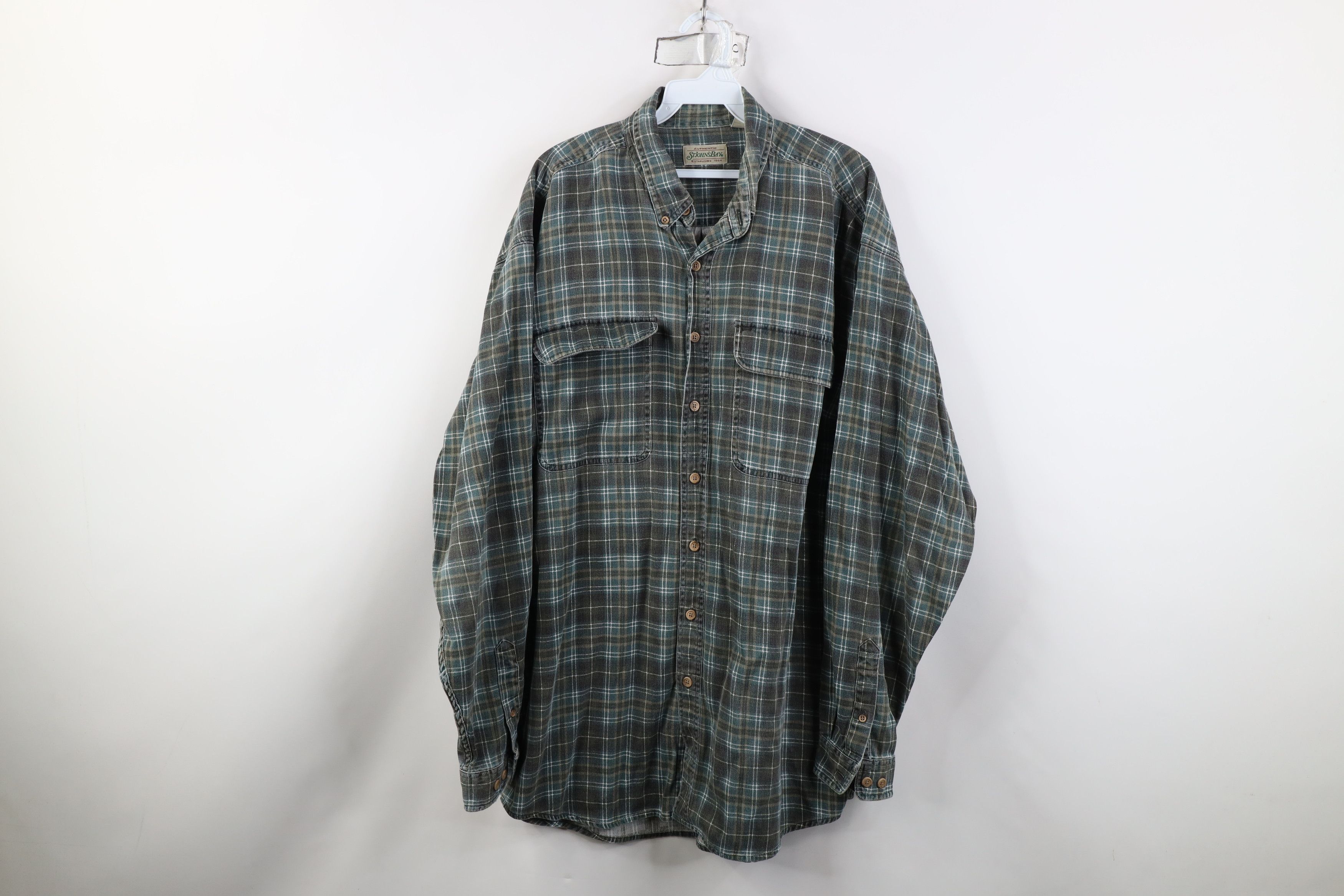 Vintage Vintage 90s Streetwear Faded Knit Board Button Shirt Plaid Size US XL / EU 56 / 4 - 1 Thumbnail