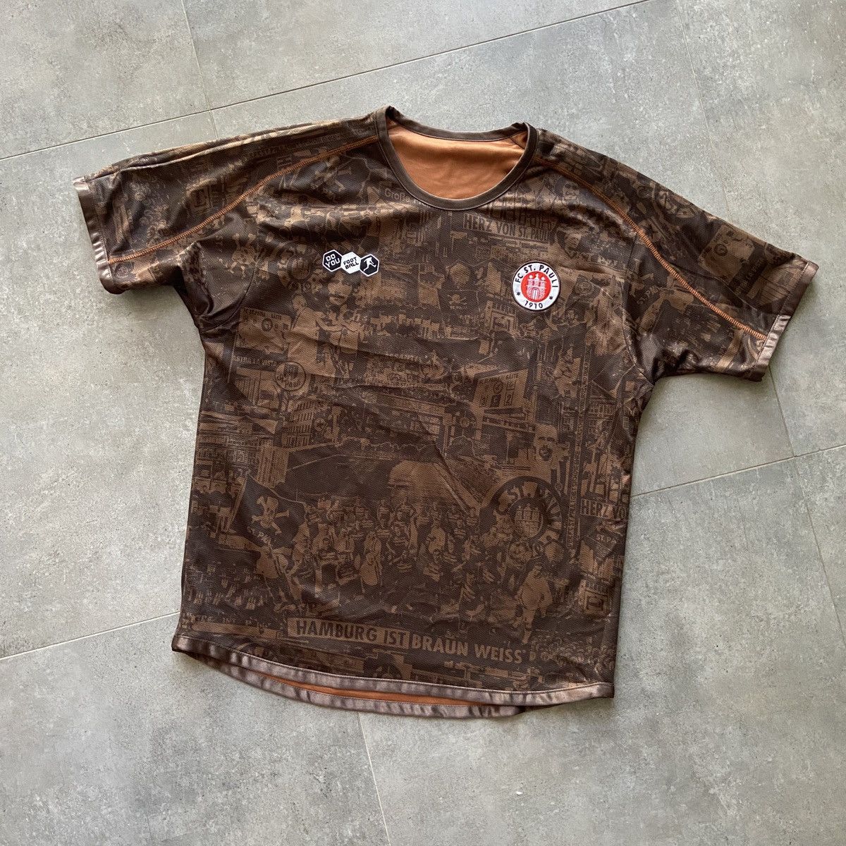 image of St. Pauli 2010/11 Special Reversible Jersey 46 David Otto in Bronze Brown, Men's (Size Large)