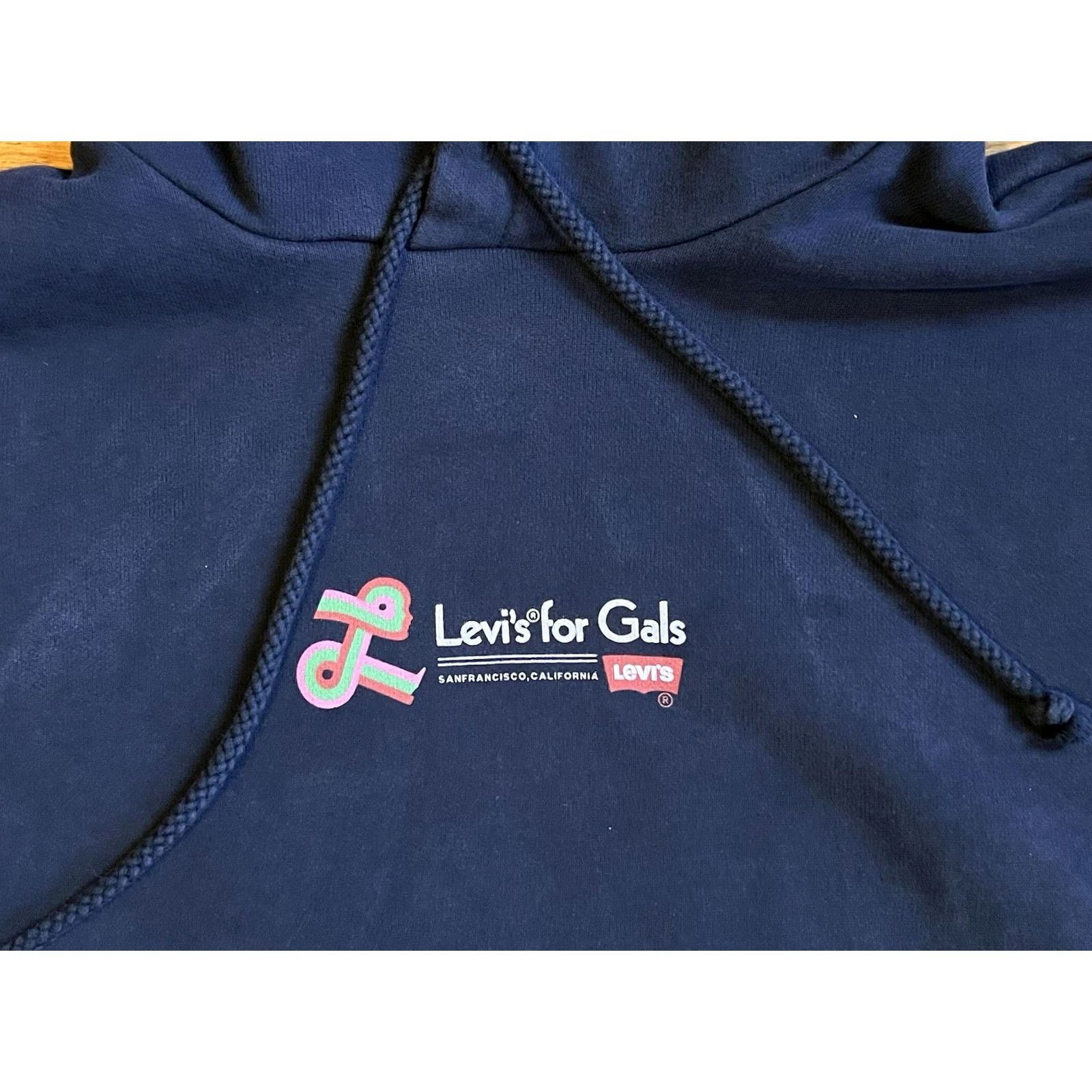 Levi's Levi’s For Gals Retro Prism Hoodie Women’s XS Oversized Black Hooded Pockets Logo 70s Retro Womens Size S / US 4 / IT 40 - 4 Thumbnail