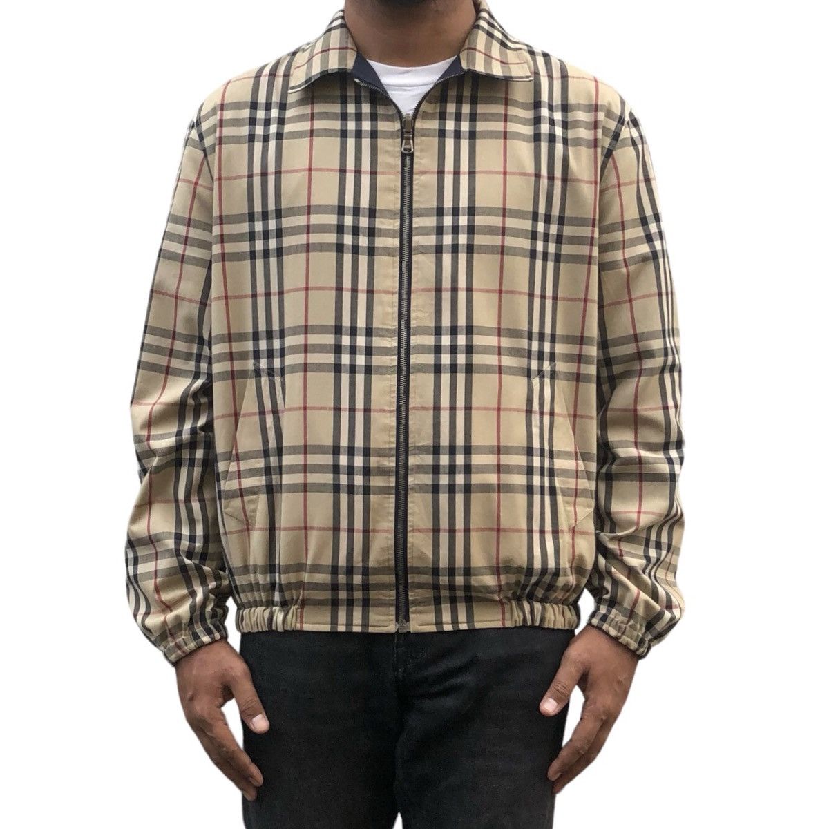 Burberry Vintage Burberry London Novacheck Reversible Bomber Jacket Size US L / EU 52-54 / 3 - 1 Thumbnail
