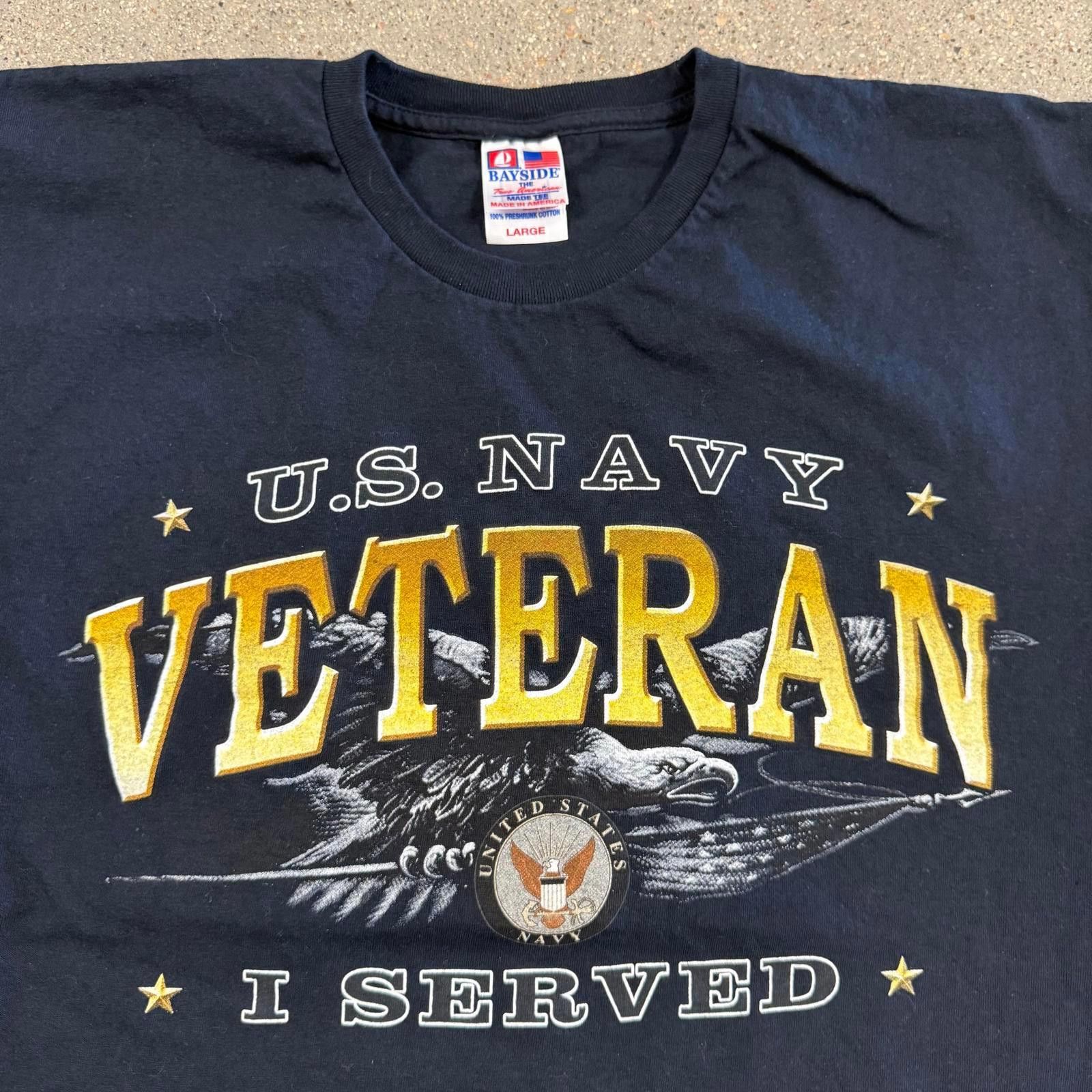 Designer Vtg Bayside U.S. Navy Veteran T-Shirt L Mint Size US L / EU 52-54 / 3 - 2 Thumbnail