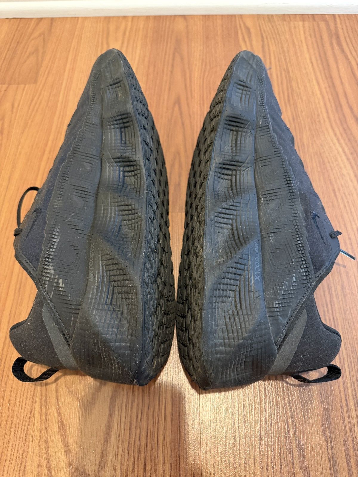 Nike NIKE AVA ROVER Size US 10 / EU 43 - 4 Thumbnail