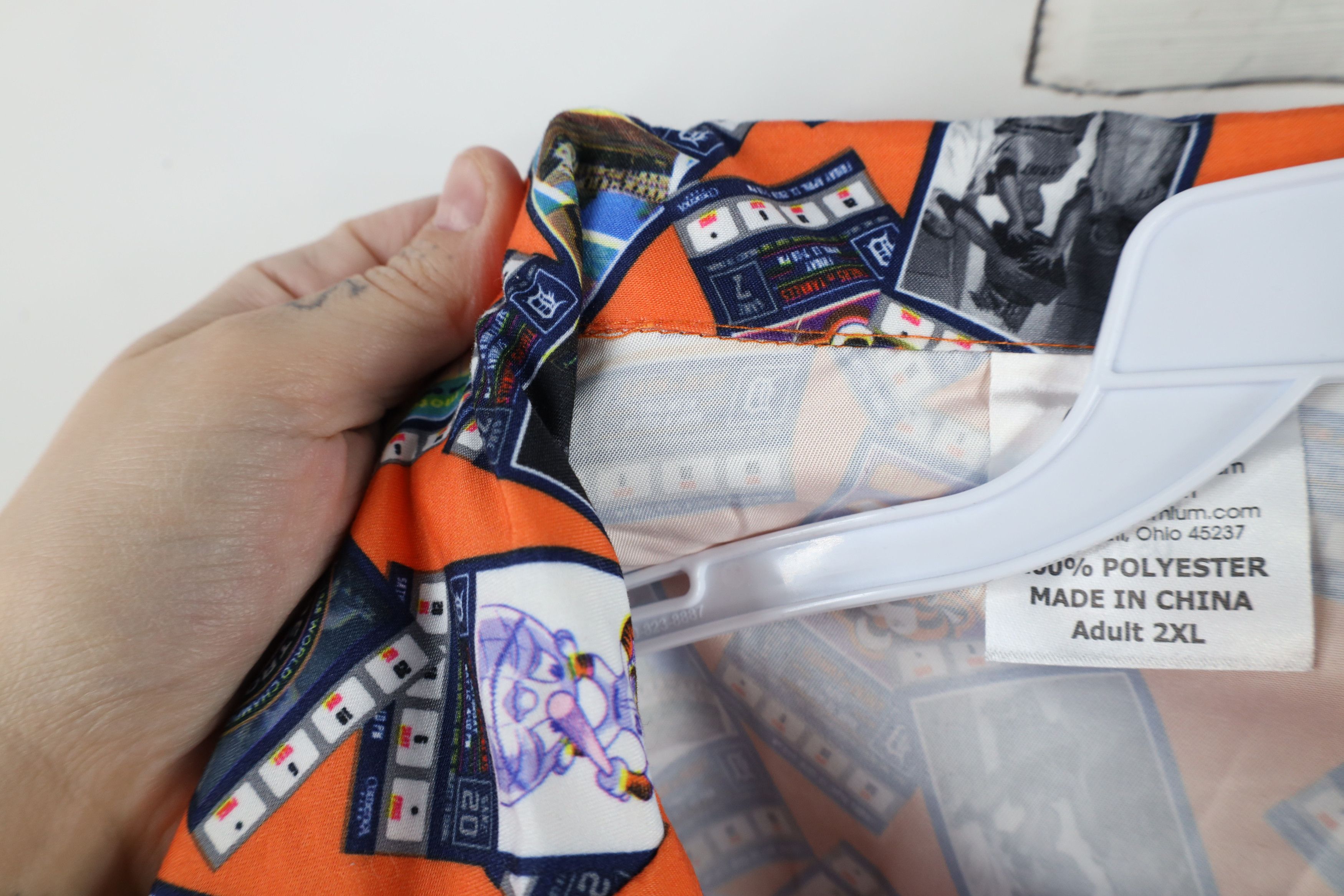 Vintage Vintage Print Detroit Tigers Baseball Hawaiian Button Shirt Size US XXL / EU 58 / 5 - 7 Thumbnail