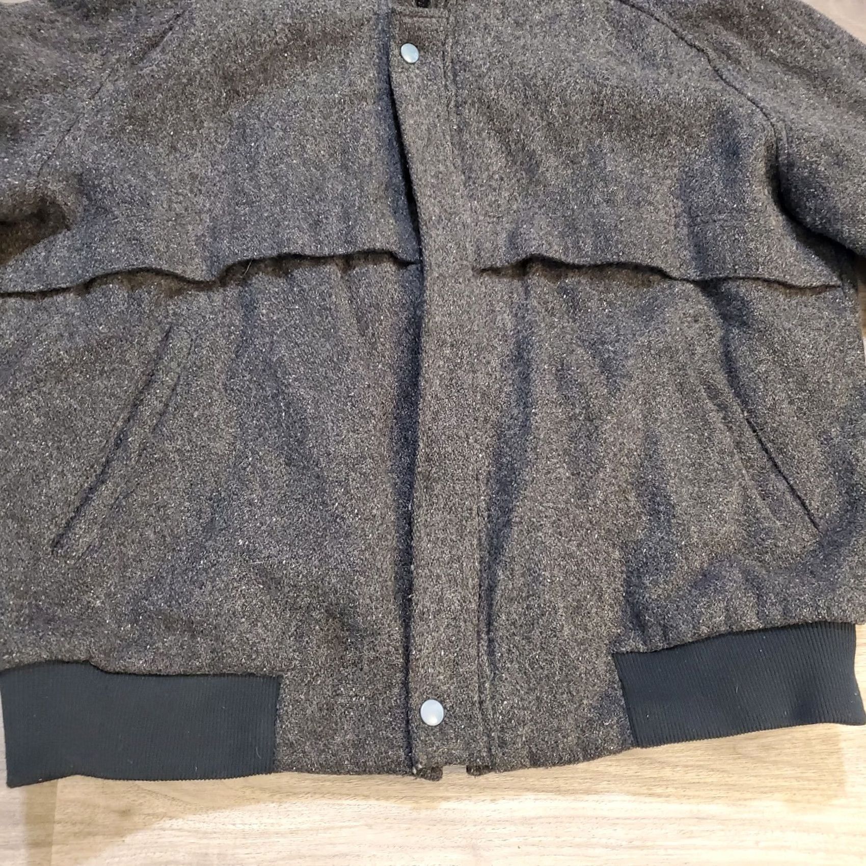 Vintage VINTAGE Seattle Blues Outerwear Wool Jacket Mens XL Gray Zip Up Bomber Jacket Short Solid 80s 90s Outdoor Workwear Casual Winter Size US XL / EU 56 / 4 - 5 Thumbnail